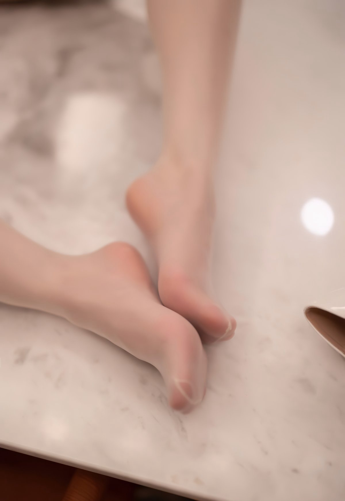 Cherry绯月樱極品肉絲襪玉足超性感美腿豐滿圓潤大胸