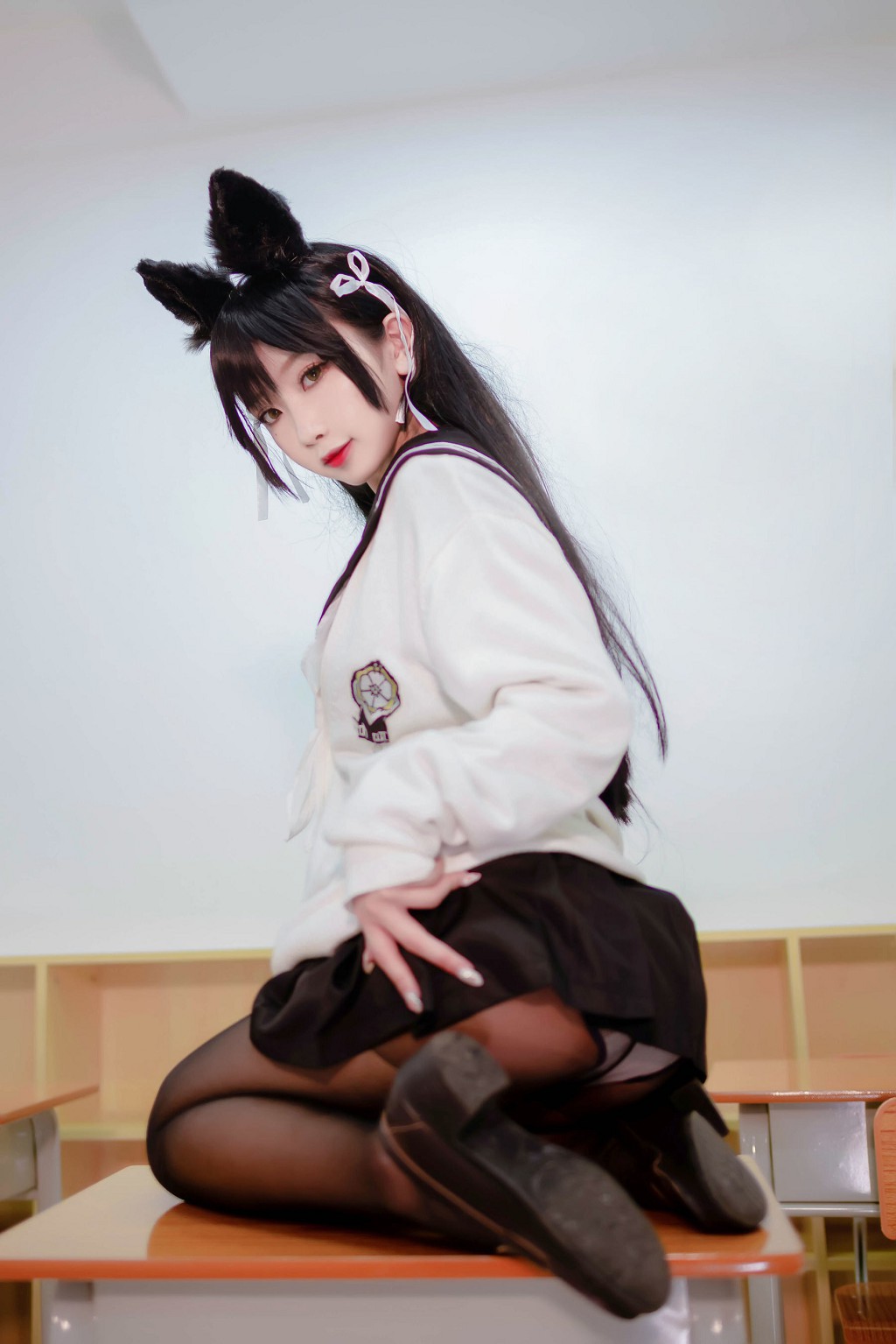 鬼畜瑶在不在w《JK制服》 [Cosplay福利] 写真集[22P]