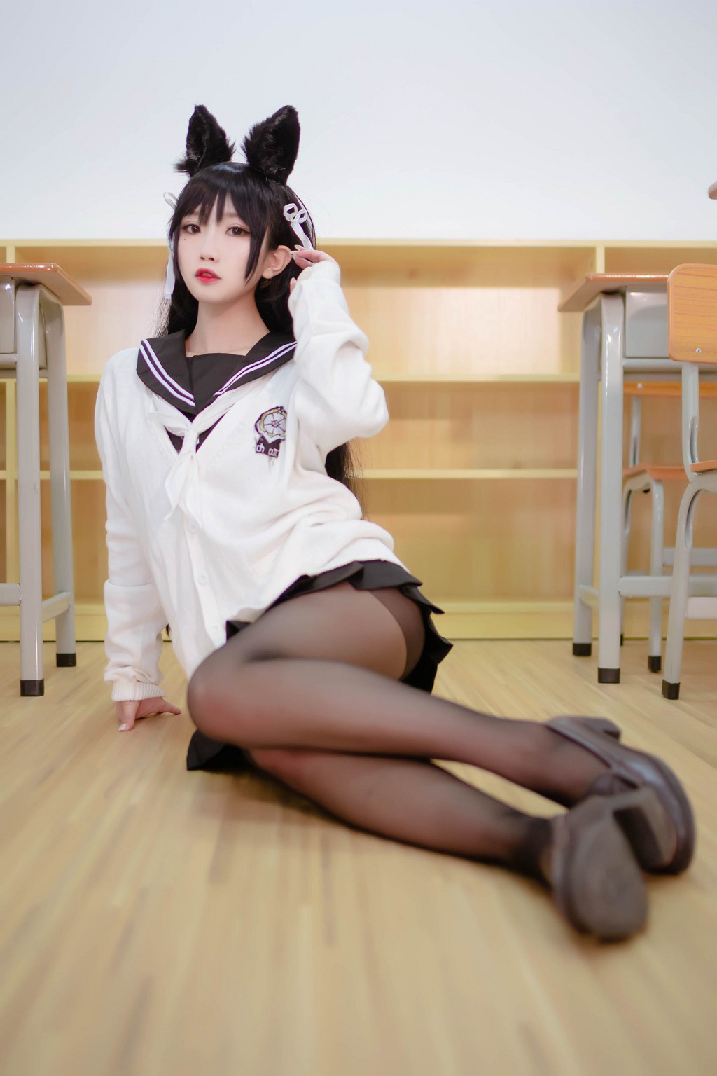 鬼畜瑤在不在w《JK制服》 [Cosplay福利] 寫真集[22P