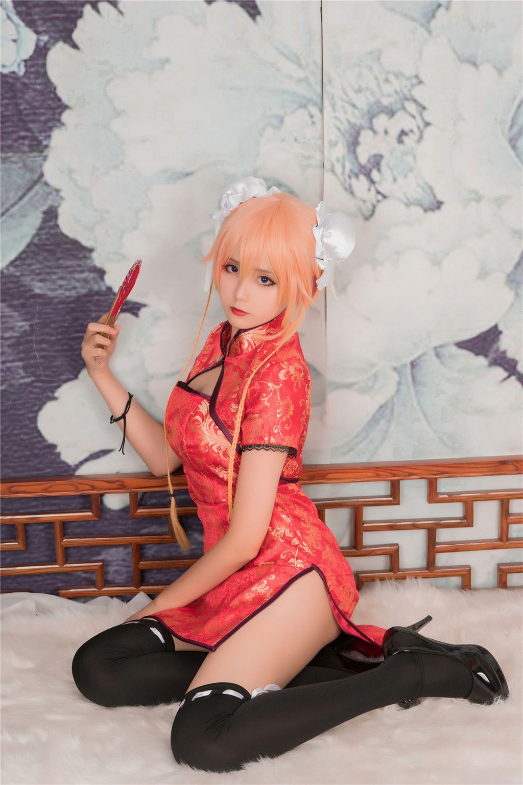 風の領域] NO.164 赤い旗袍黒ストッキングCOS 写真集[40P