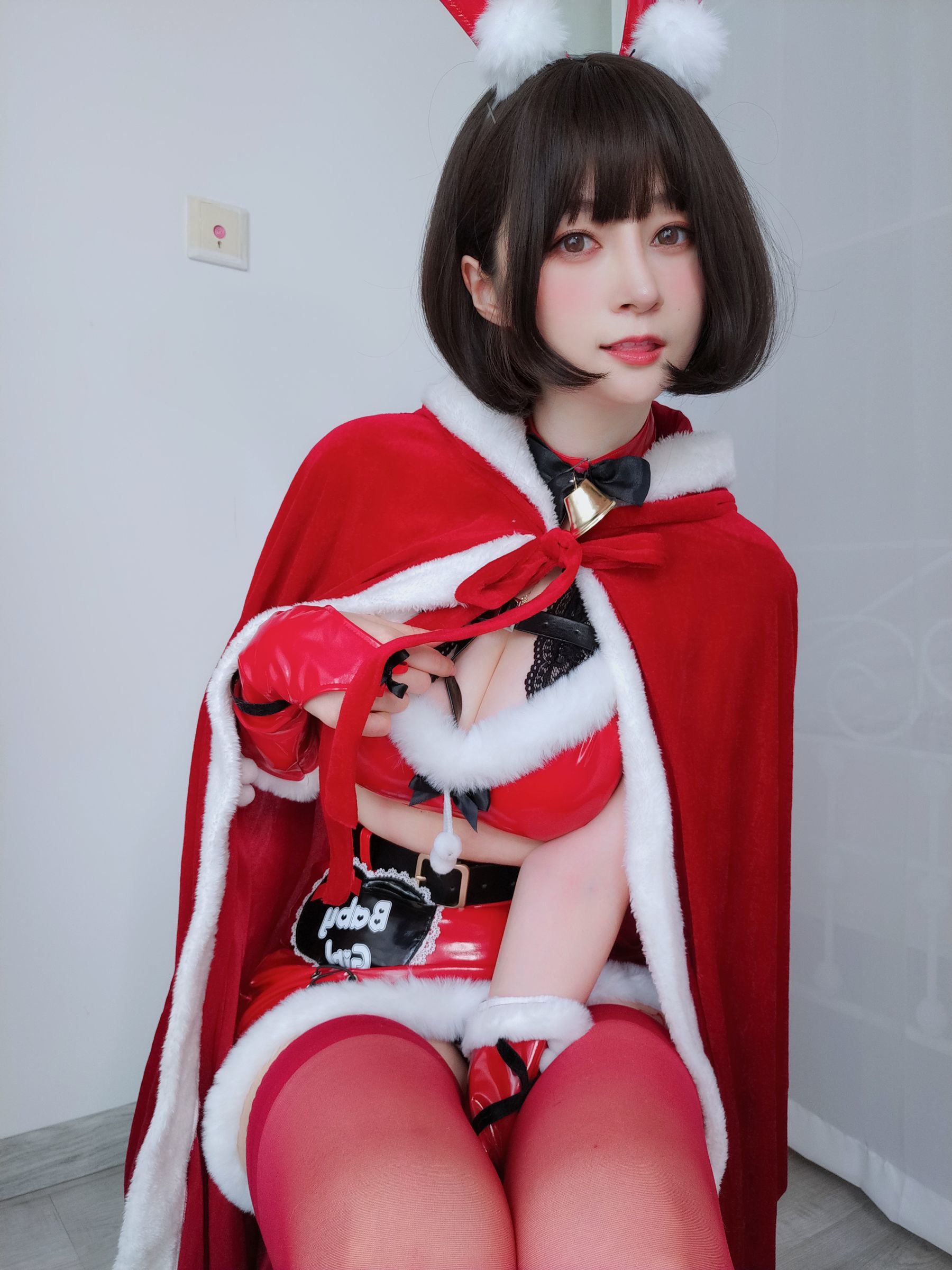 Wanghong COS] Coser Xiaojie Baiyin - Giáng Sinh Vui Vẻ