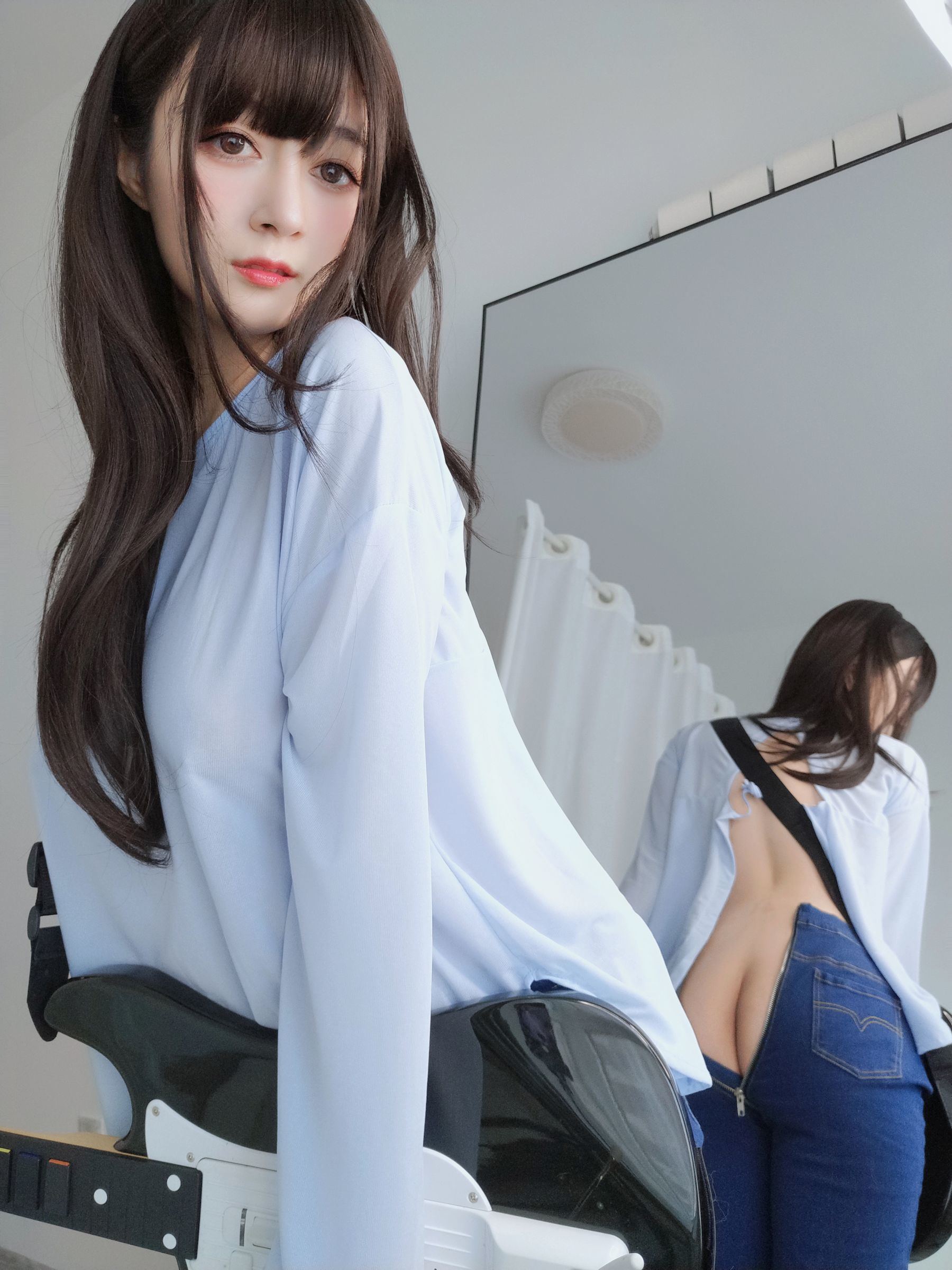 網紅COS] Coser小姐姐白銀 - 妹妹，請穿上衣服
