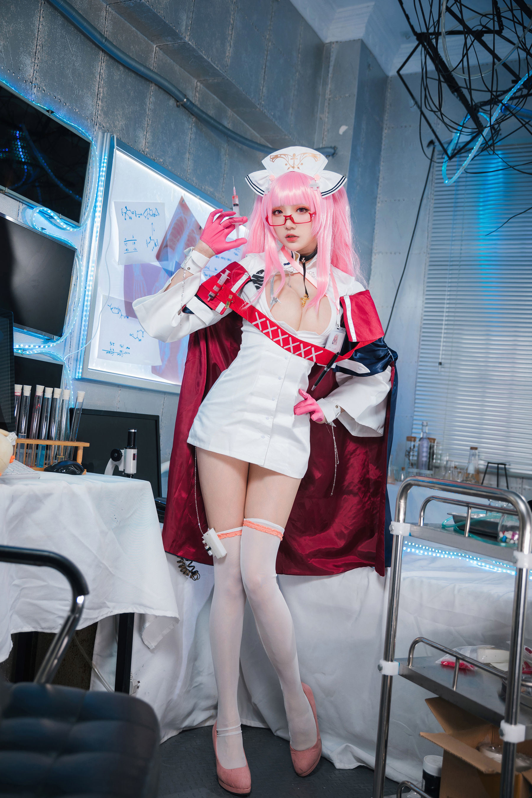 Internet Celebrity COS] Coser Gua Xi Jiang Welfare - Perseus Nurse