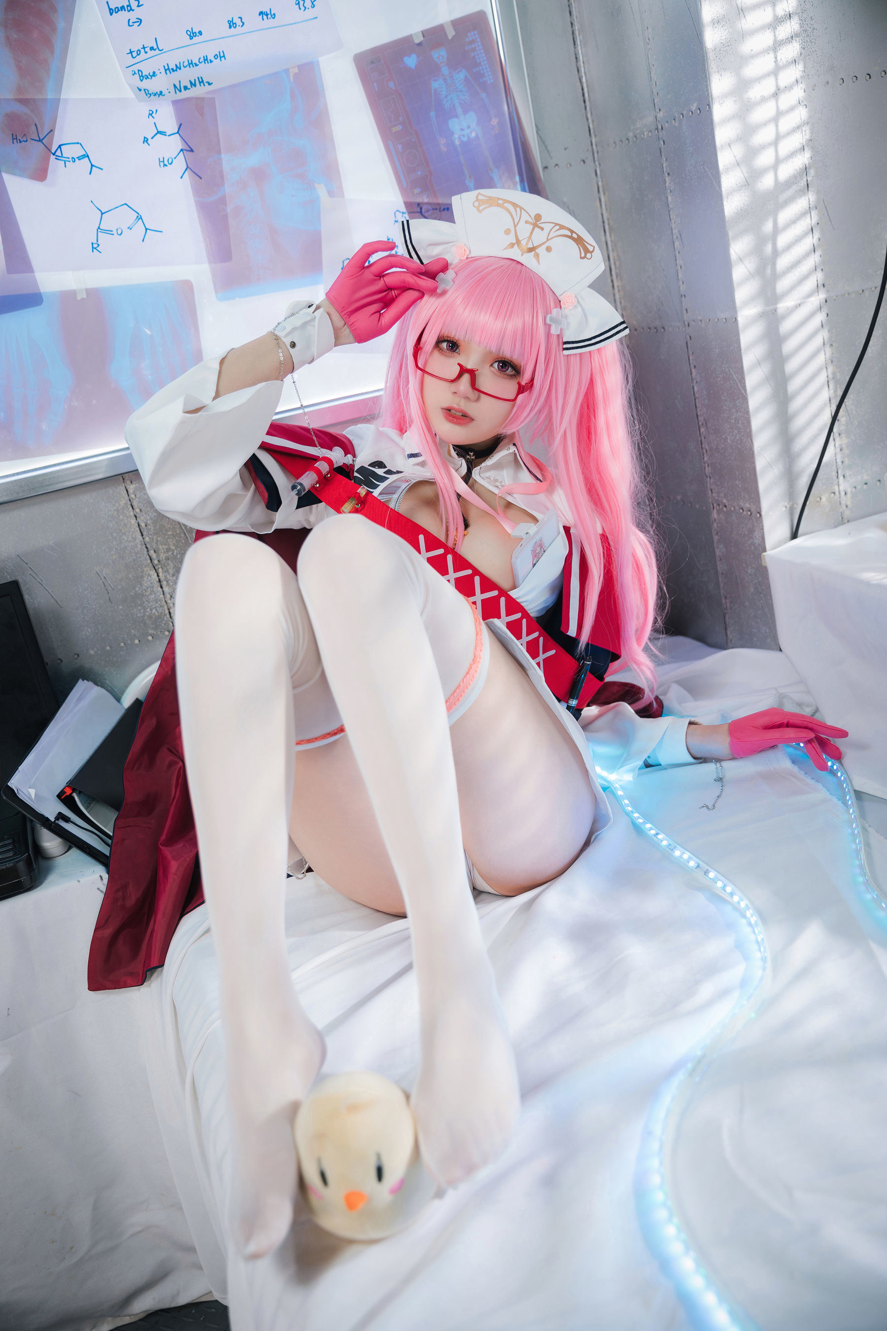 Internet Celebrity COS] Coser Gua Xi Jiang Welfare - Perseus Nurse