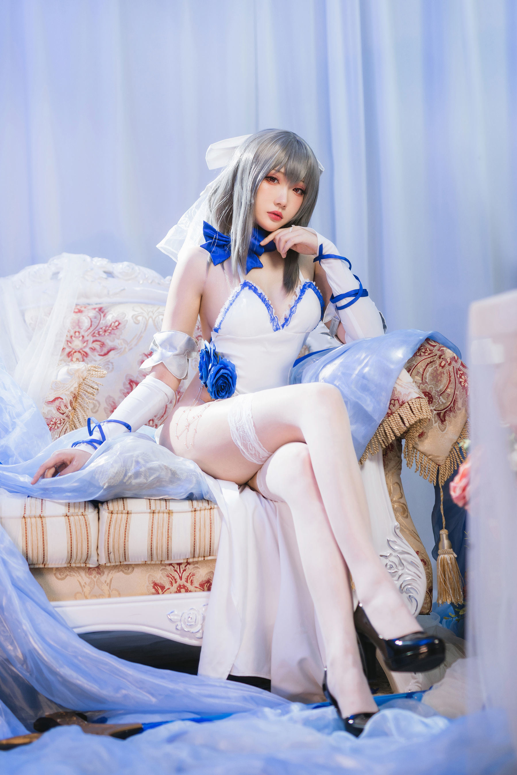 Cosplay Ngôi Sao Mạng] Coser Gua Xi Jiang Phúc Lợi - Louis IX Lễ Phục