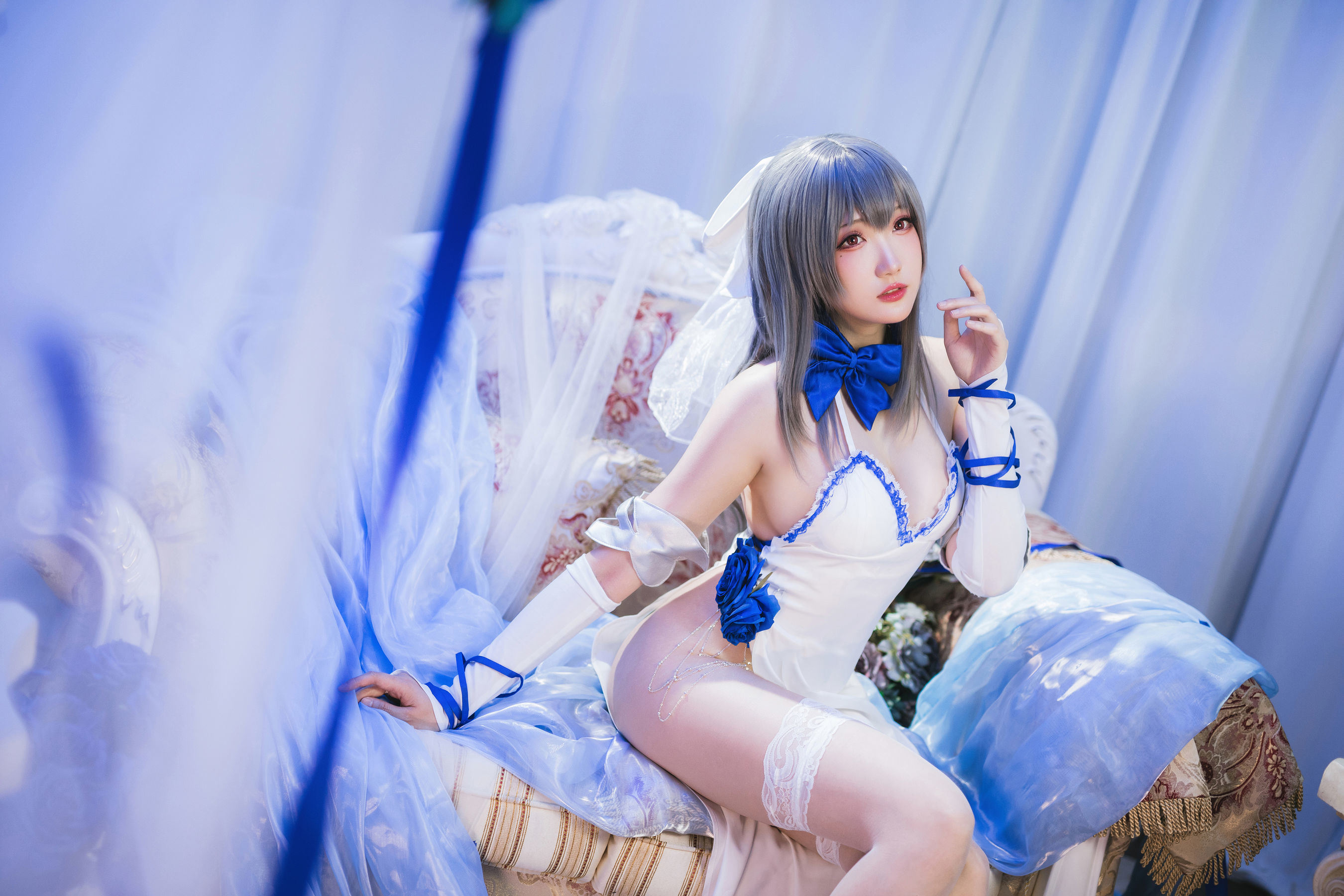 Cosplay Ngôi Sao Mạng] Coser Gua Xi Jiang Phúc Lợi - Louis IX Lễ Phục