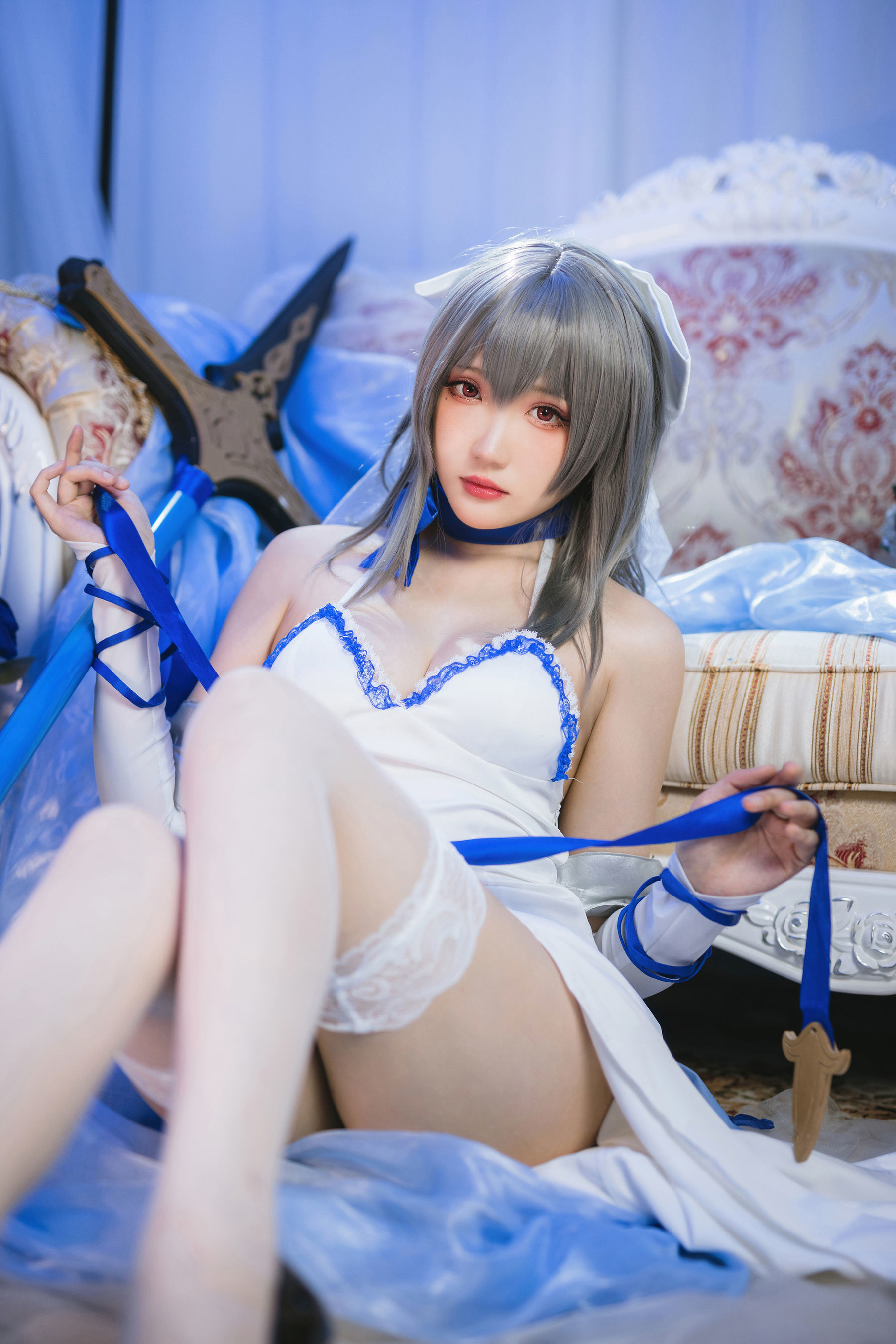 Cosplay Ngôi Sao Mạng] Coser Gua Xi Jiang Phúc Lợi - Louis IX Lễ Phục