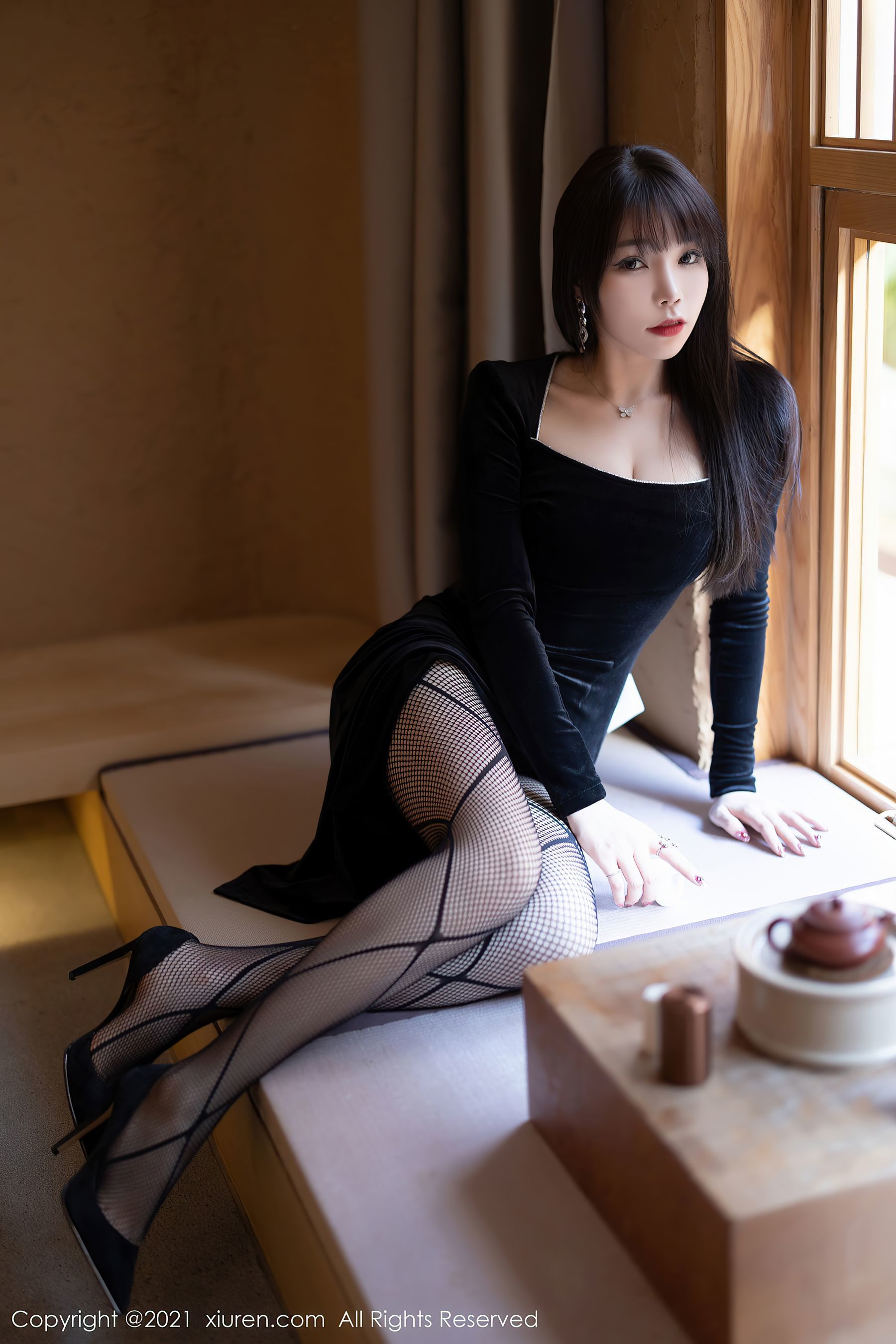 XiuRen] No.4322 Chí Chí Booty