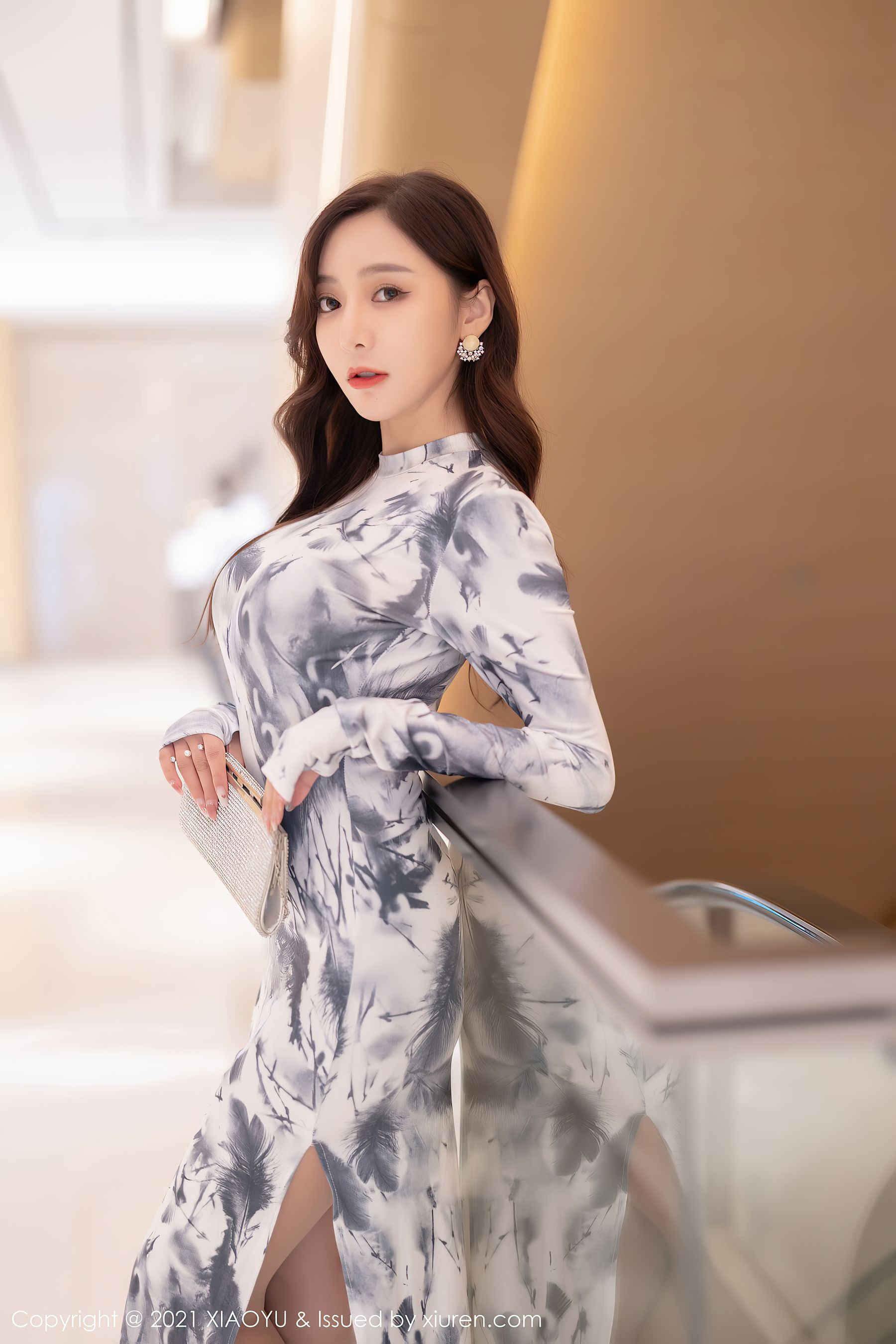 语画界XIAOYU Vol.652 王馨瑶Yanni旗袍御姐写真