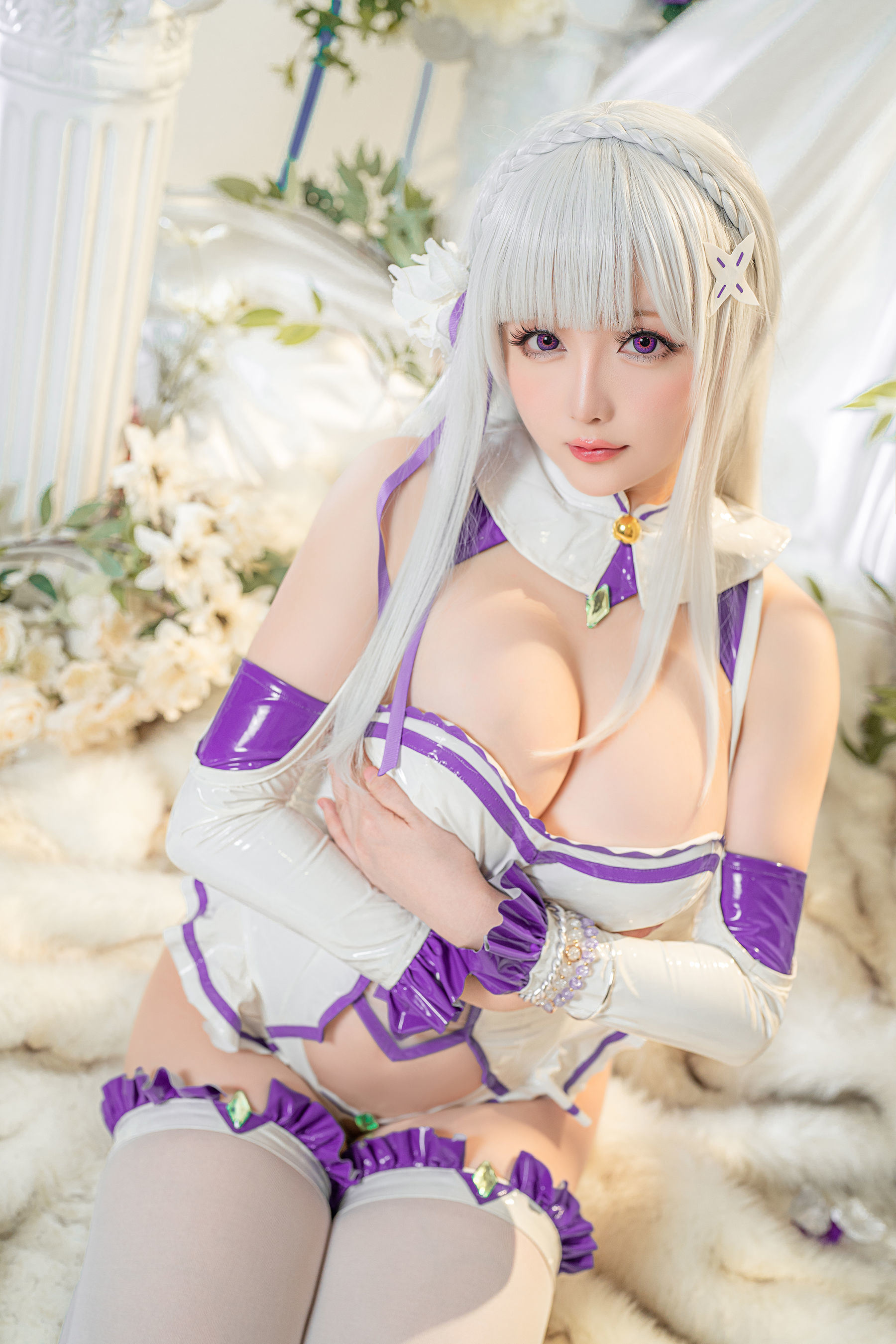 ネット紅COS] コスプレイヤーお姉さん セイノチチ - エミリア