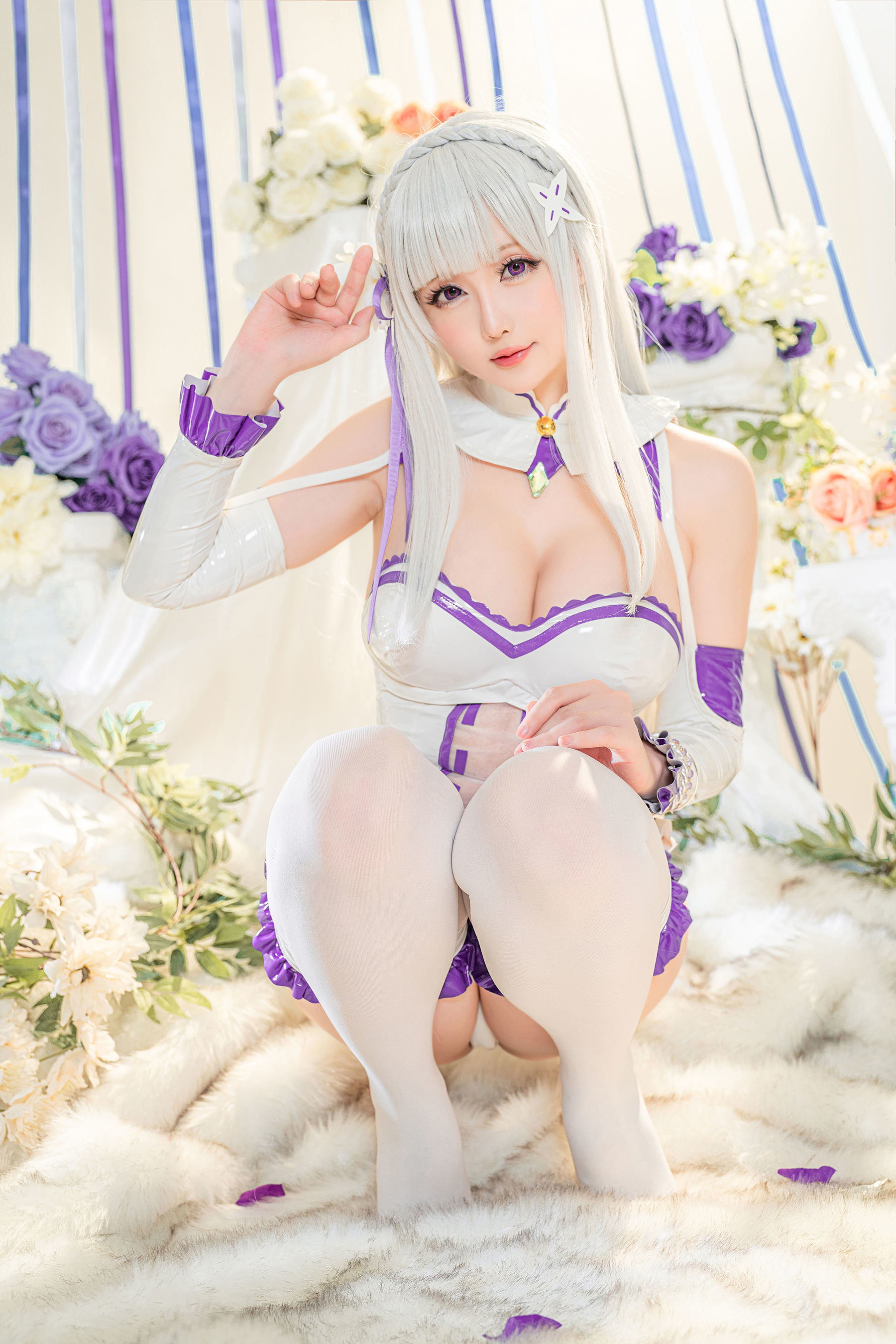 ネット紅COS] コスプレイヤーお姉さん セイノチチ - エミリア