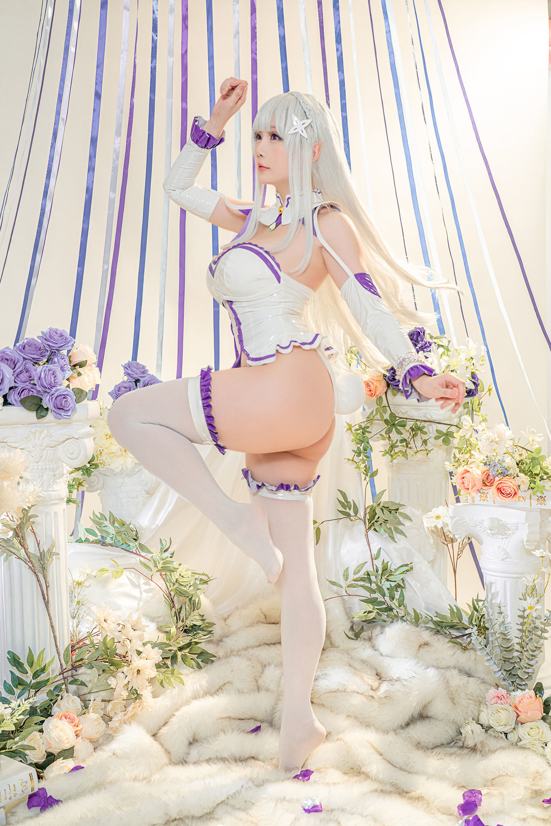 ネット紅COS] コスプレイヤーお姉さん セイノチチ - エミリア