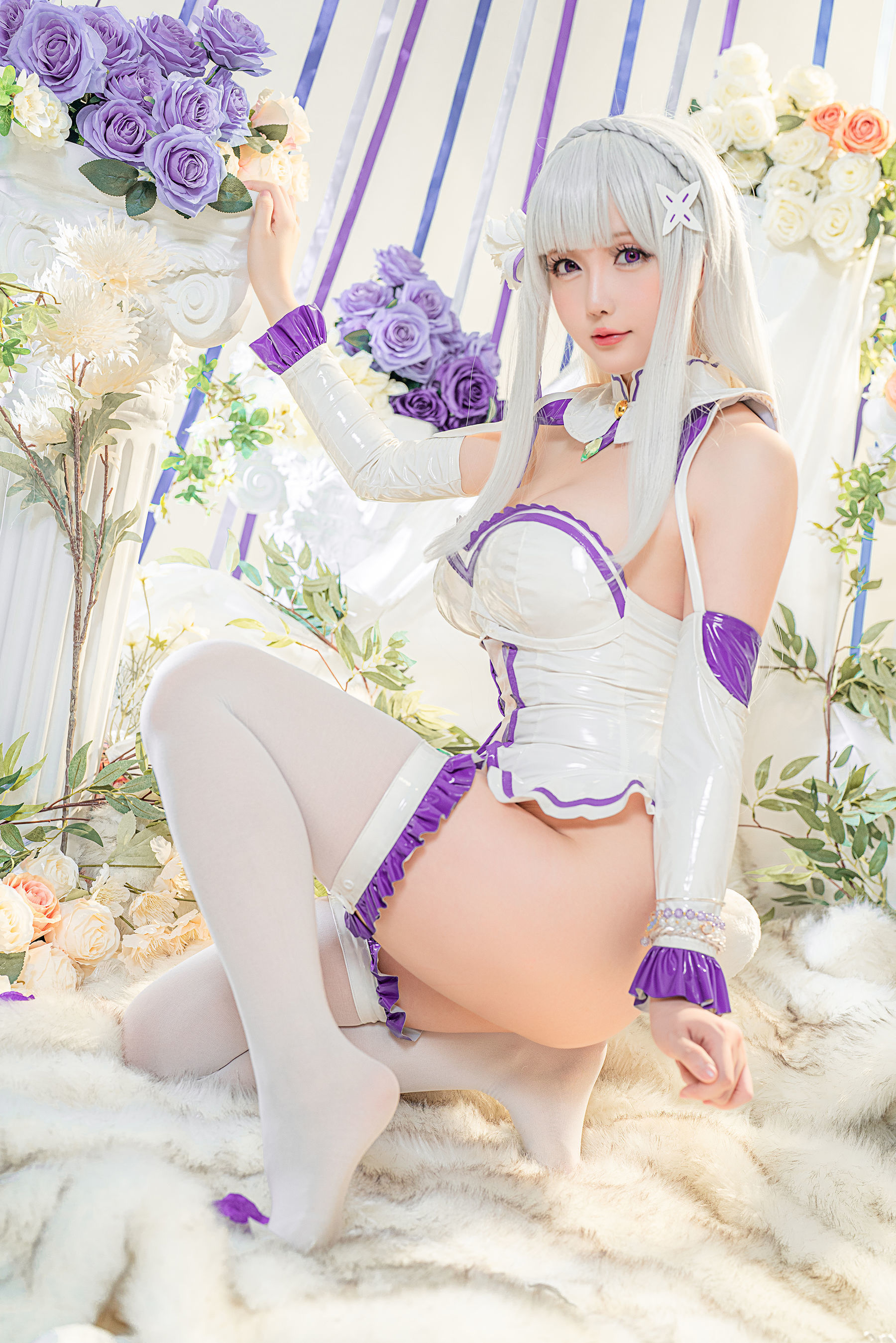 ネット紅COS] コスプレイヤーお姉さん セイノチチ - エミリア