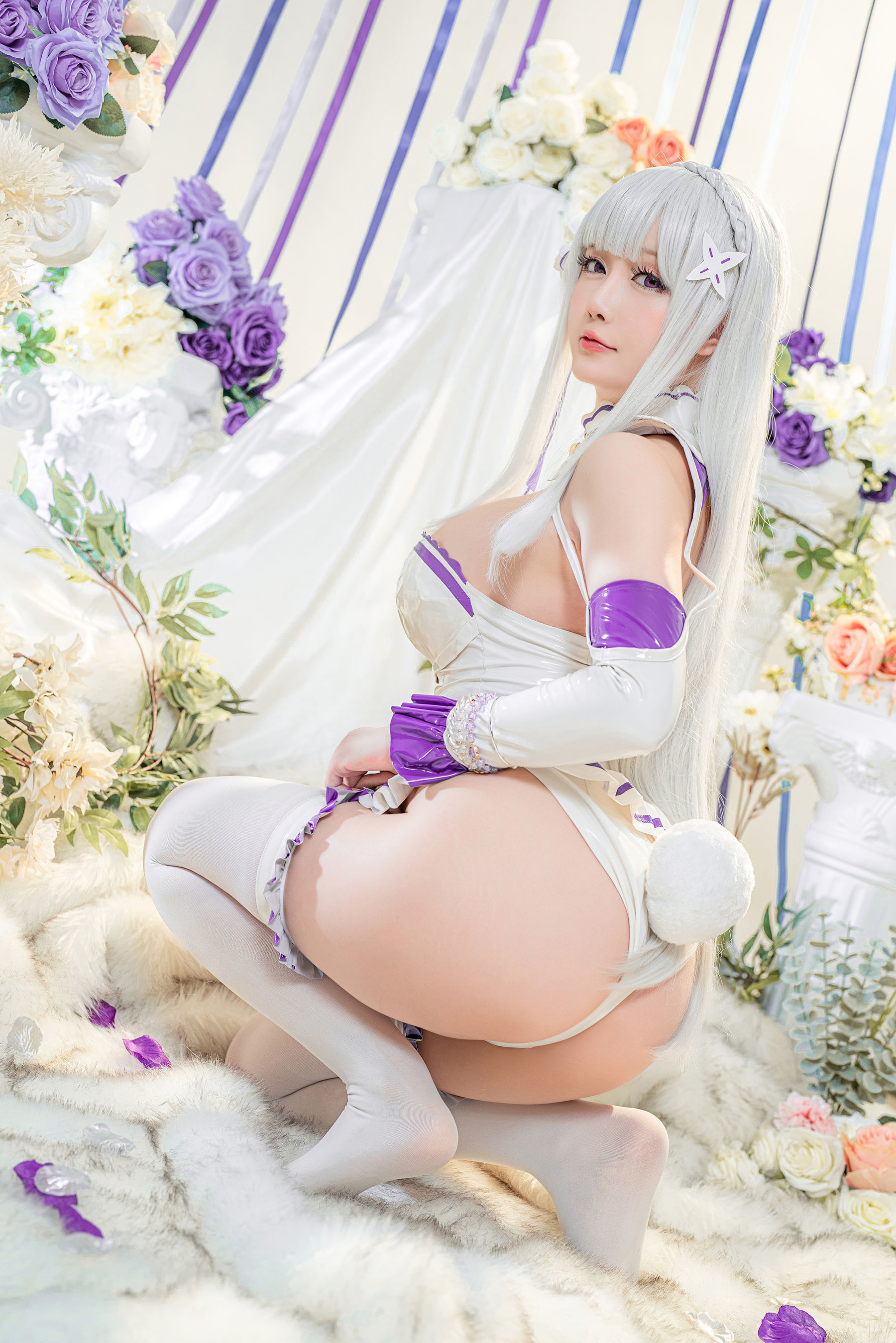 ネット紅COS] コスプレイヤーお姉さん セイノチチ - エミリア