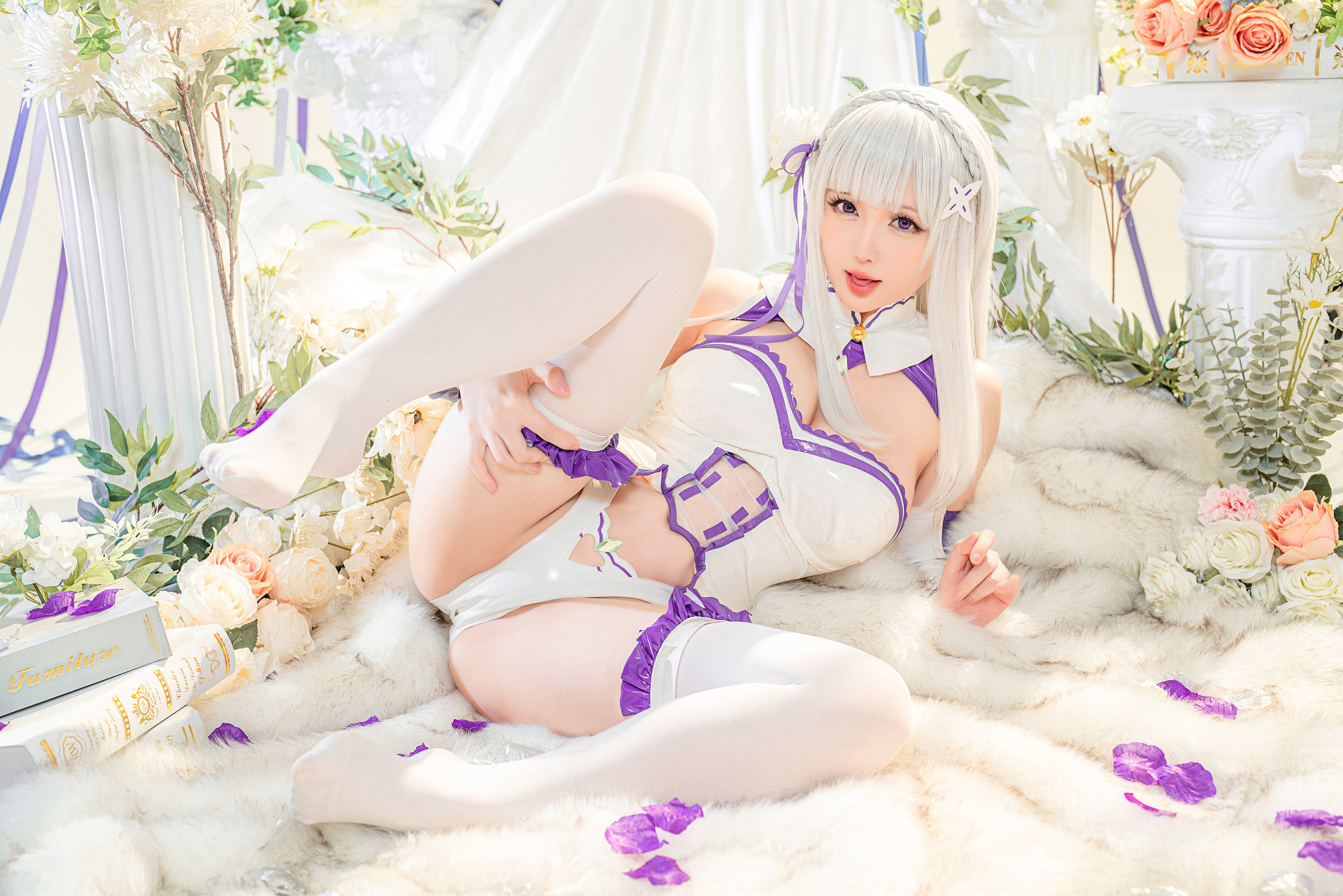ネット紅COS] コスプレイヤーお姉さん セイノチチ - エミリア