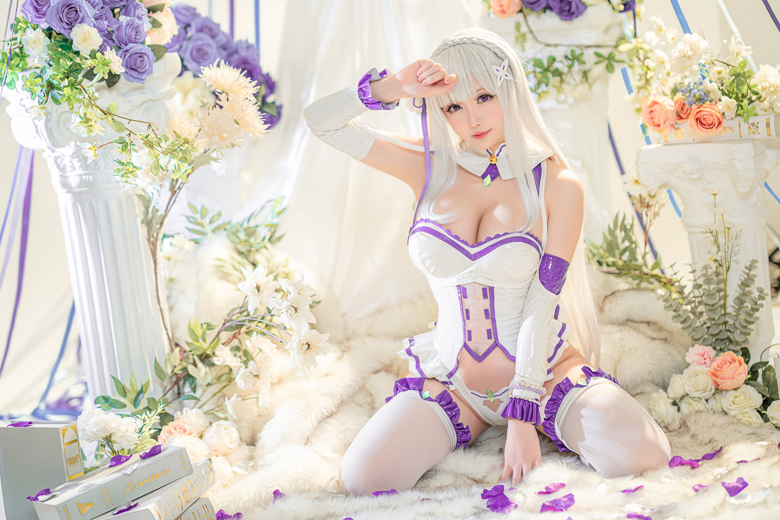 ネット紅COS] コスプレイヤーお姉さん セイノチチ - エミリア