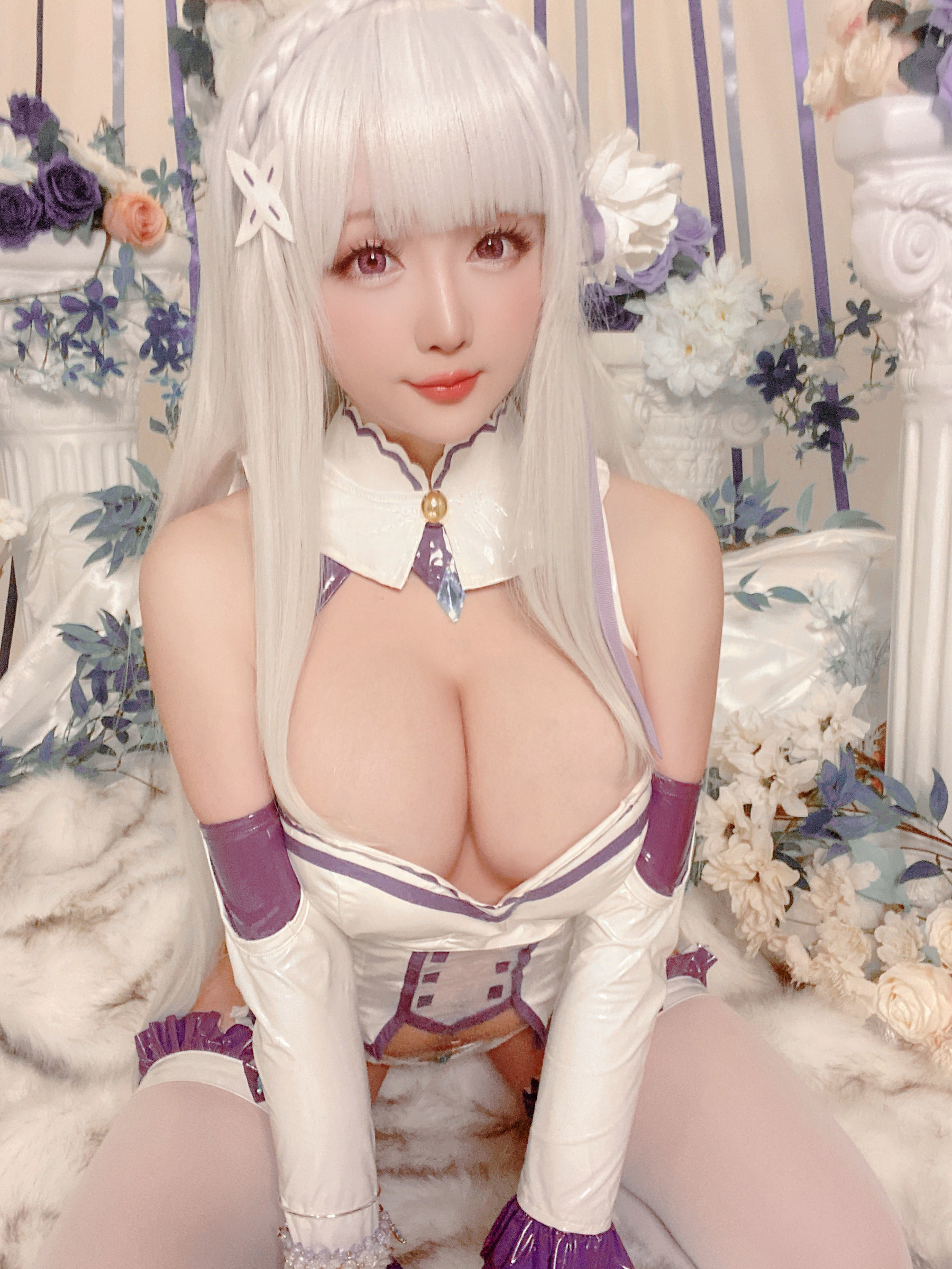 ネット紅COS] コスプレイヤーお姉さん セイノチチ - エミリア