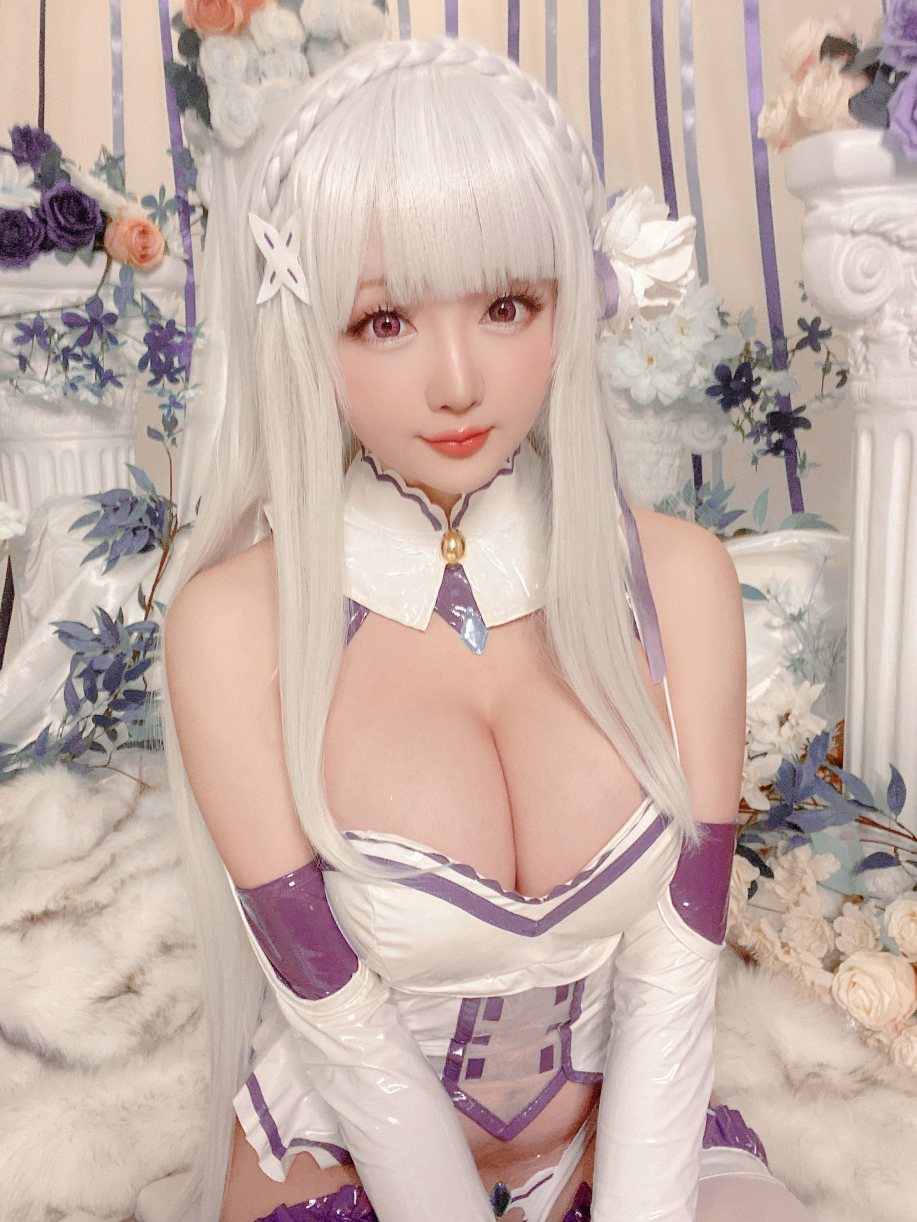 ネット紅COS] コスプレイヤーお姉さん セイノチチ - エミリア