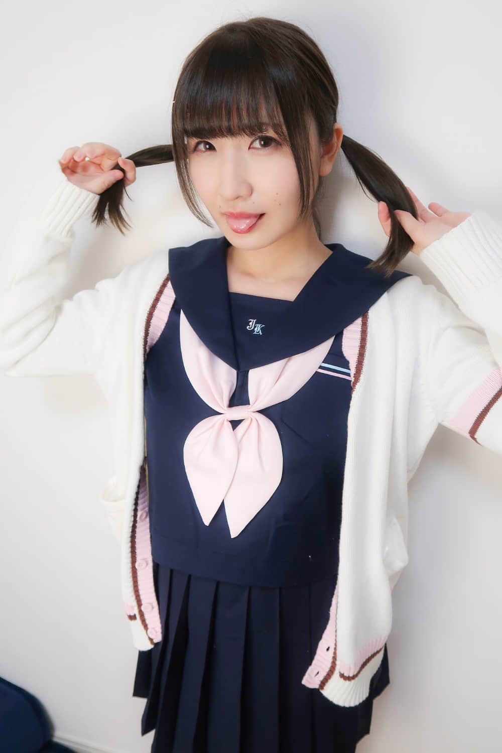 milklimxxx (หูเถา.)] 【ออฟพาโกะจิคเค็ง14】 เรื่องที่ให้เงินค่าขนมกับน้องสาวเอาแต่ใจ แล้วเธอทำ××× ในชุดคอสเพลย์ที่ชอบให้ผม。