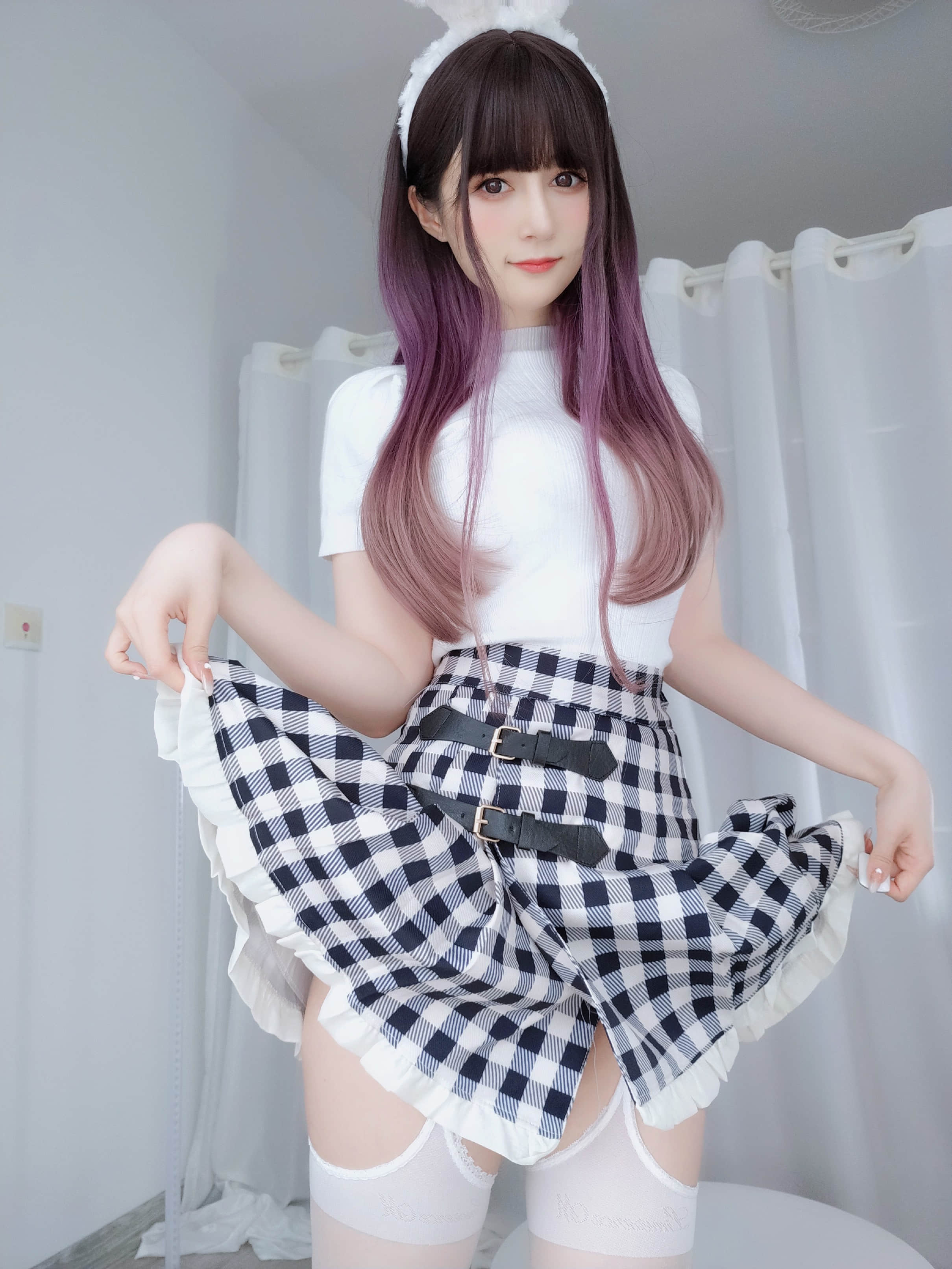 コーサー 白銀81 Vol.85: 自撮り