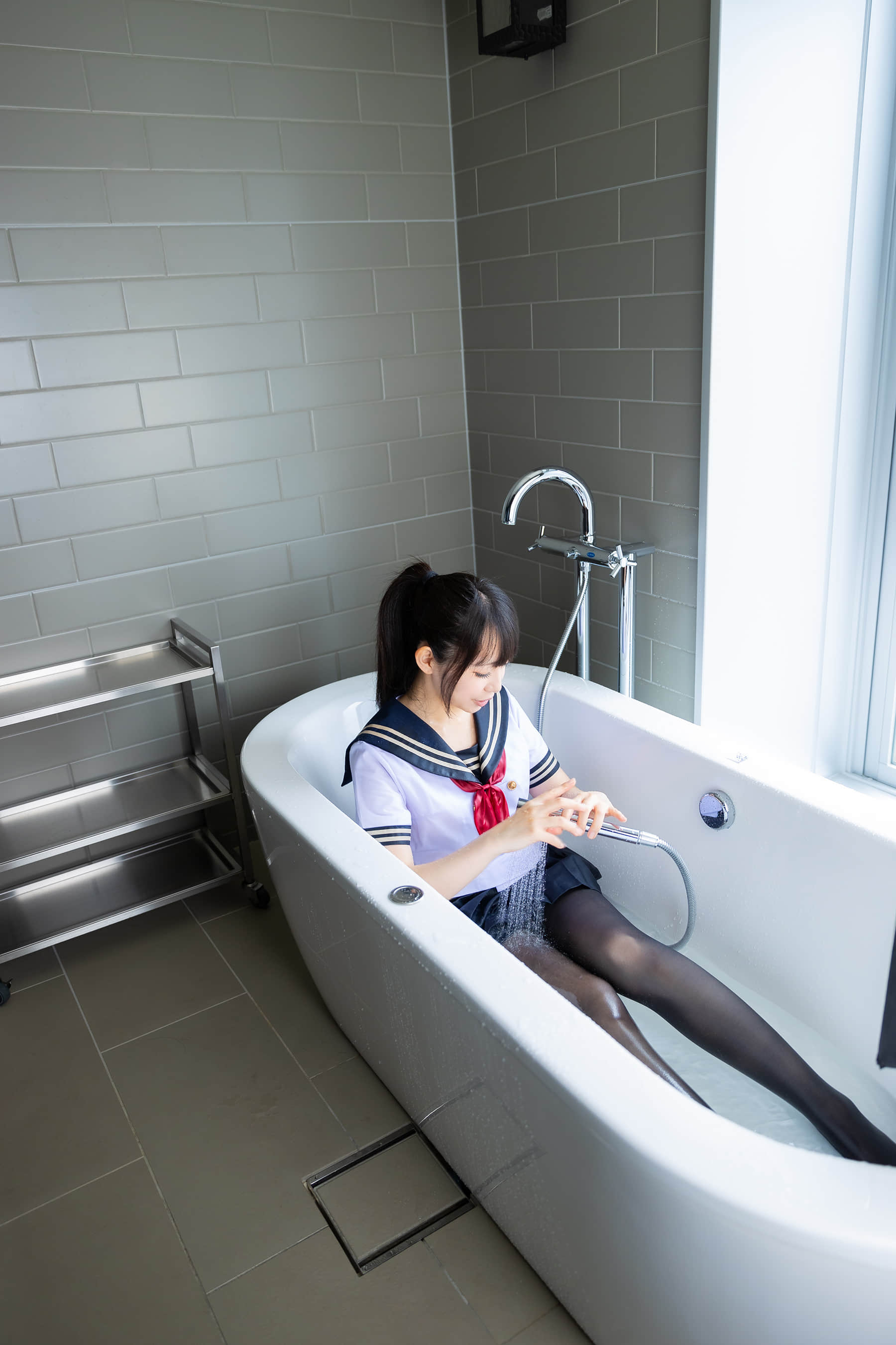 [天使みゅ。] JK Nurashi JK濡らし + 5V