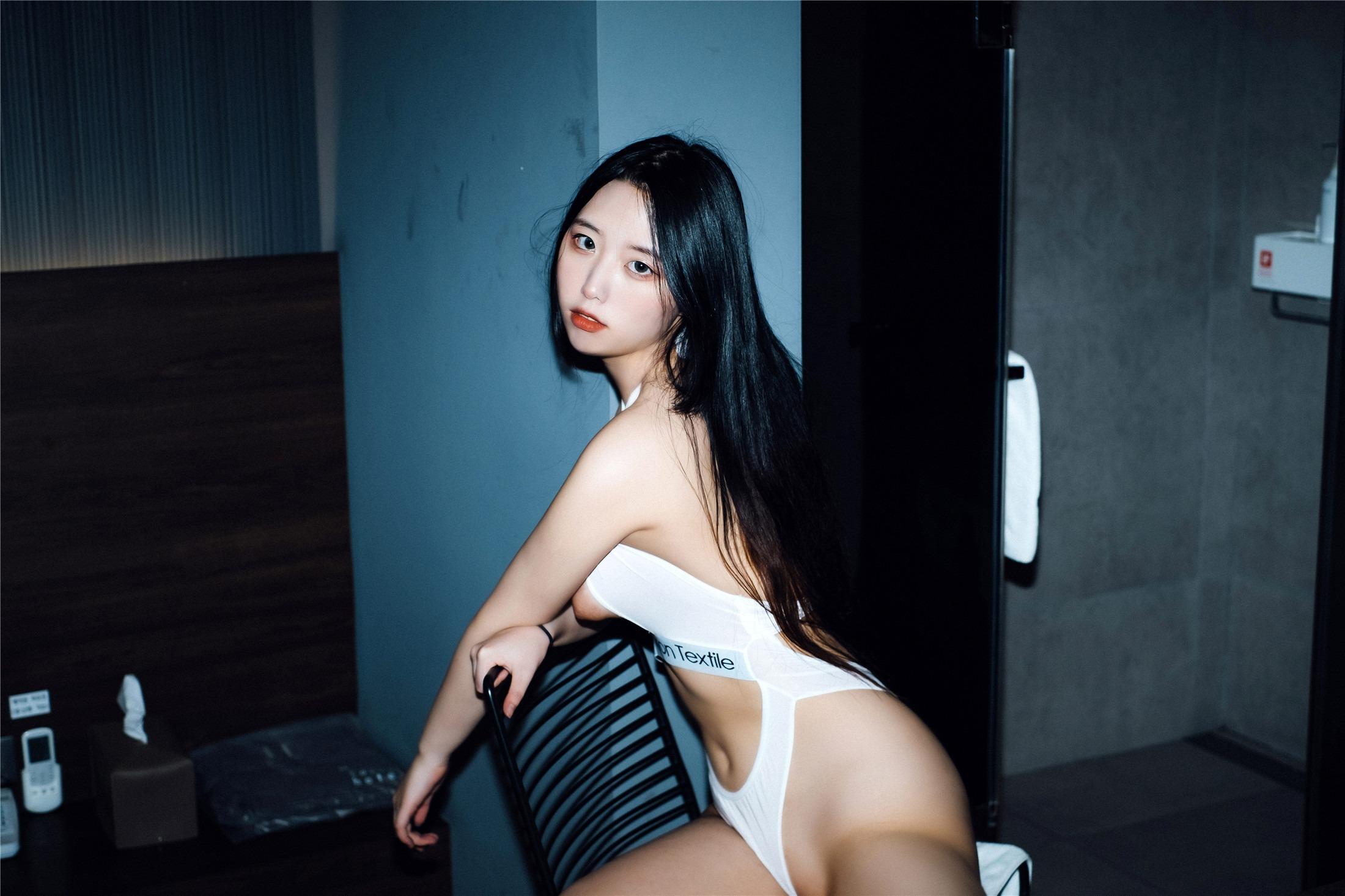 [Moon Night Snap] Dame (담) - Comeback 80P