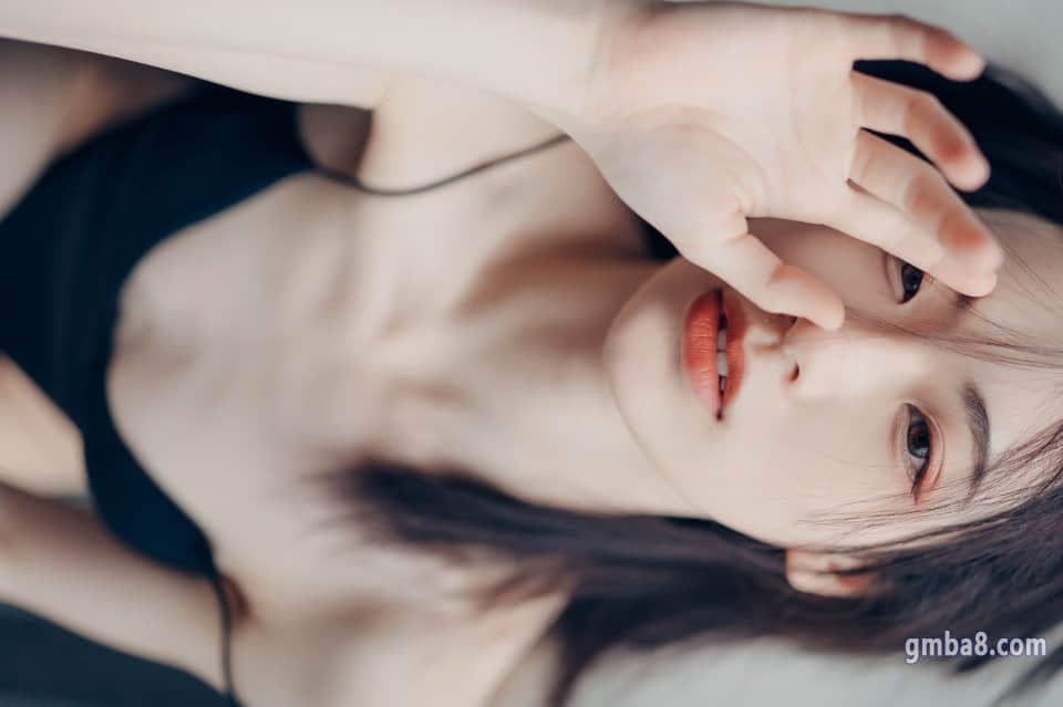写真モデル-アリ01