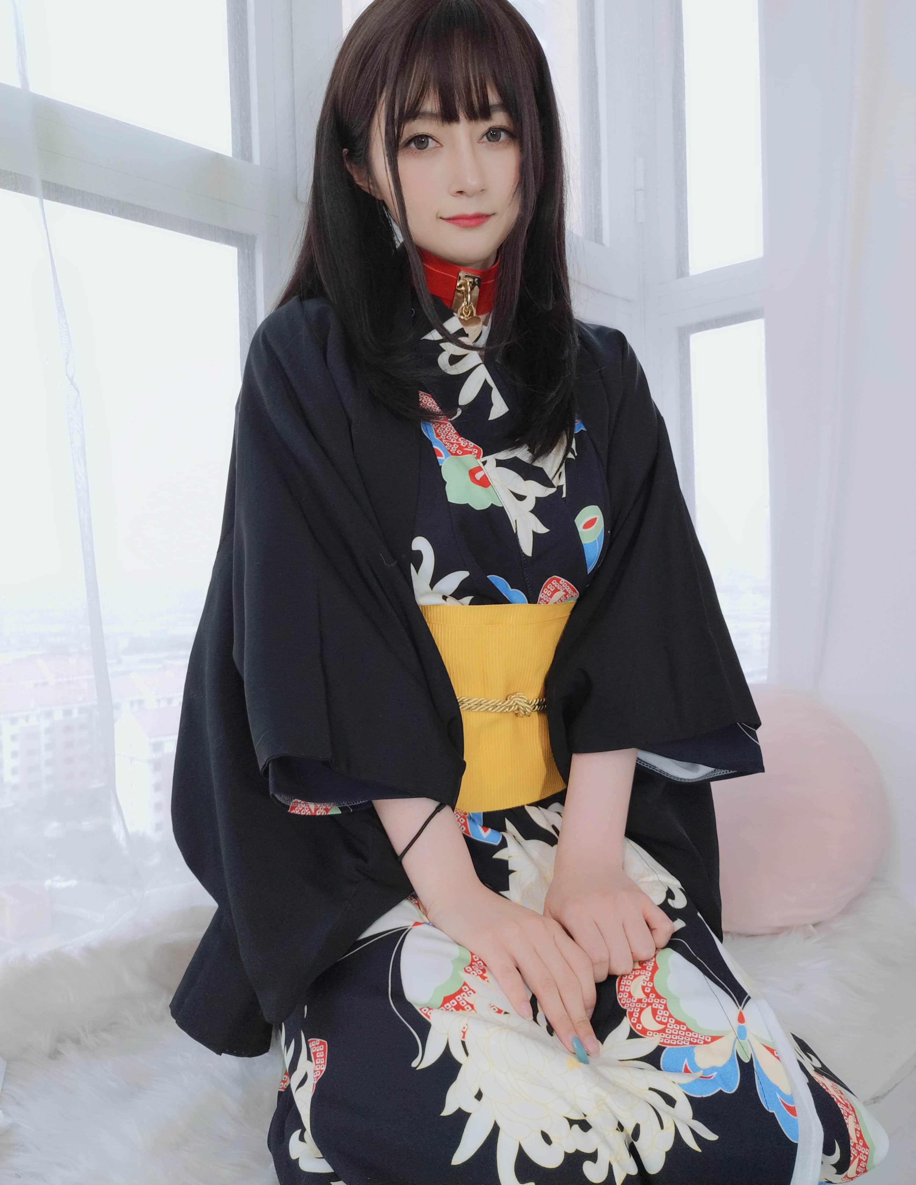 白銀81 - 和服下的秘密 + 2V