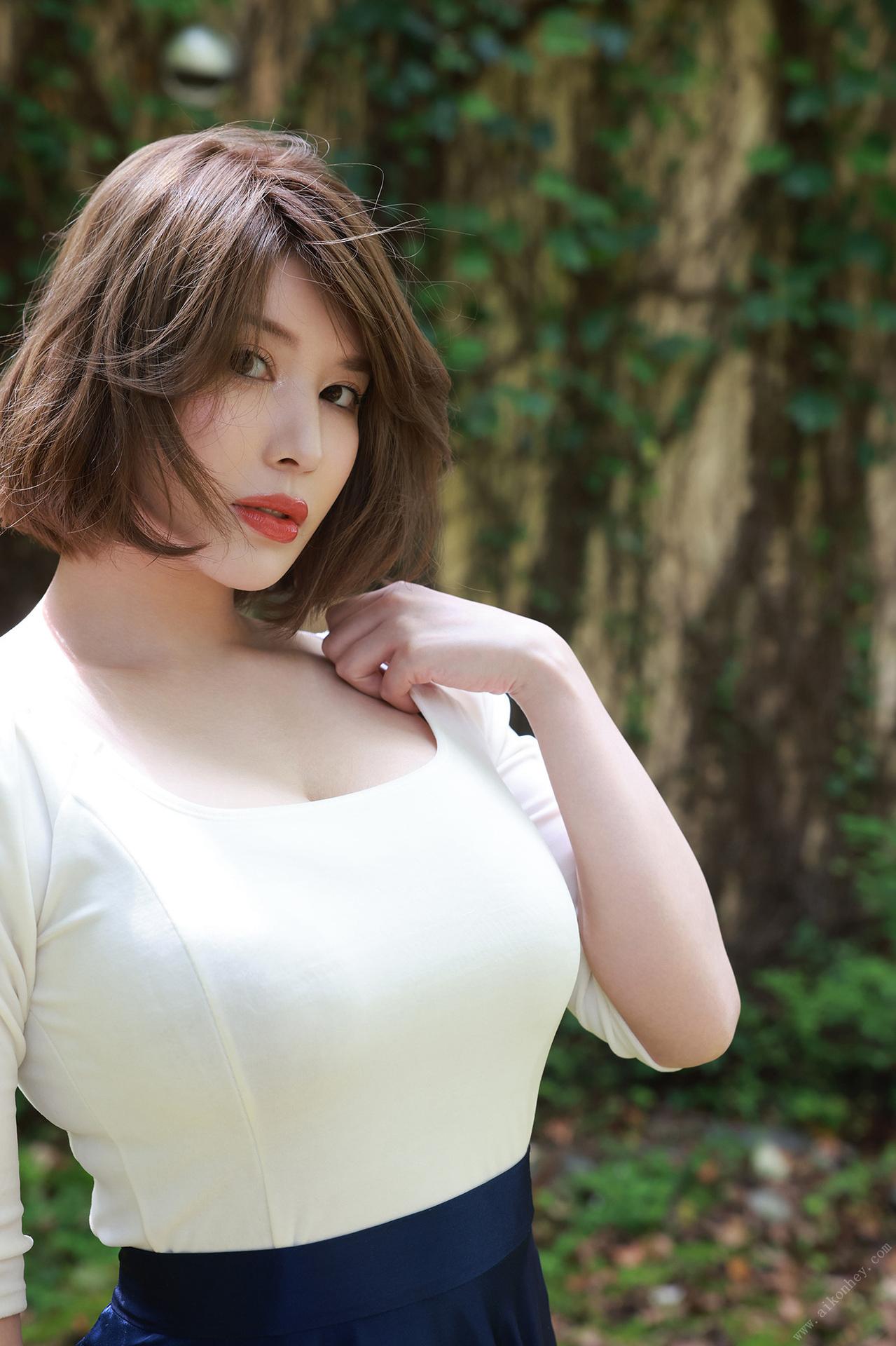 【凪ひかる】週刊ポストデジタル写真集