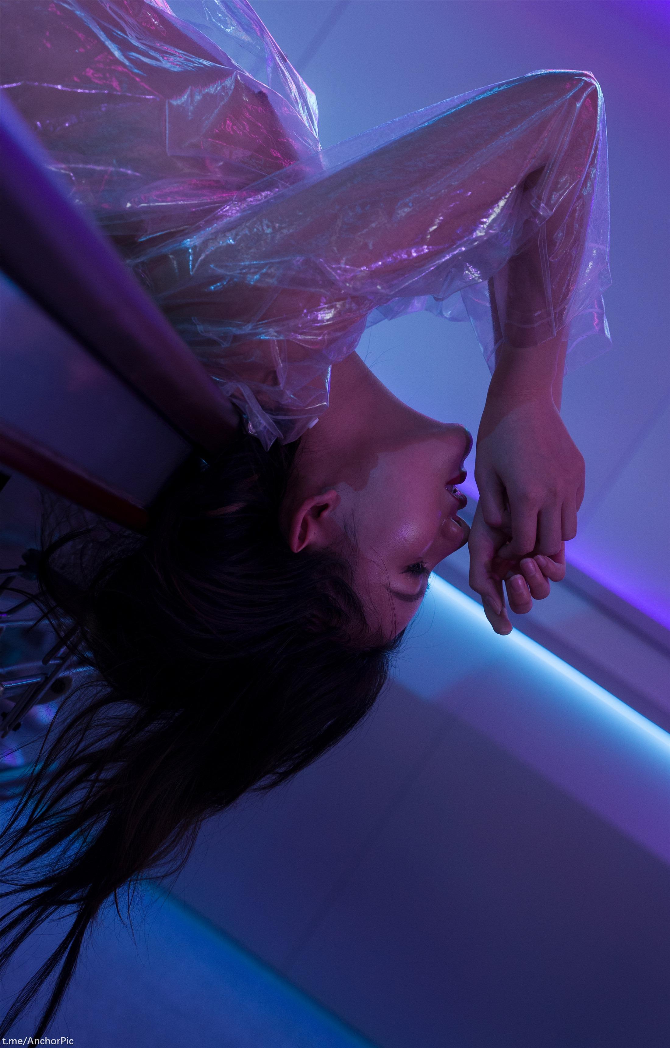 It's A Zhu! - Raincoat 111P