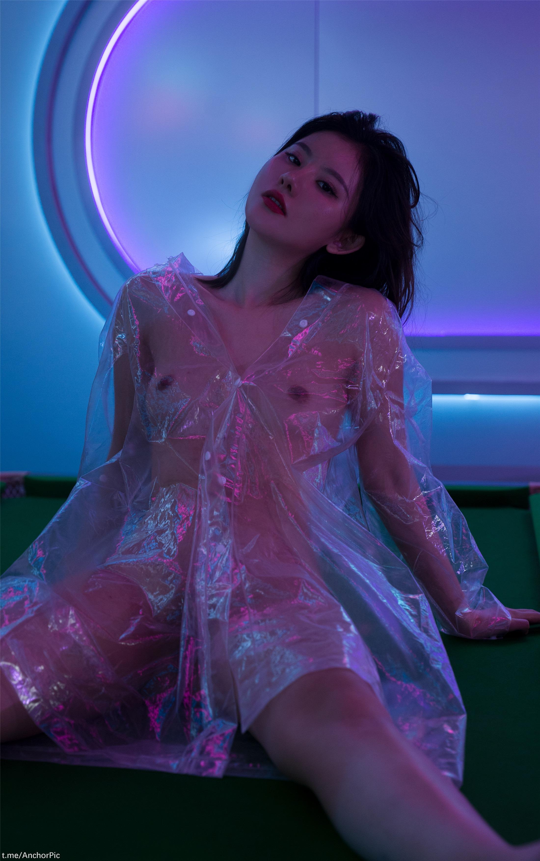 Chính là A Châu - Áo mưa 111P
