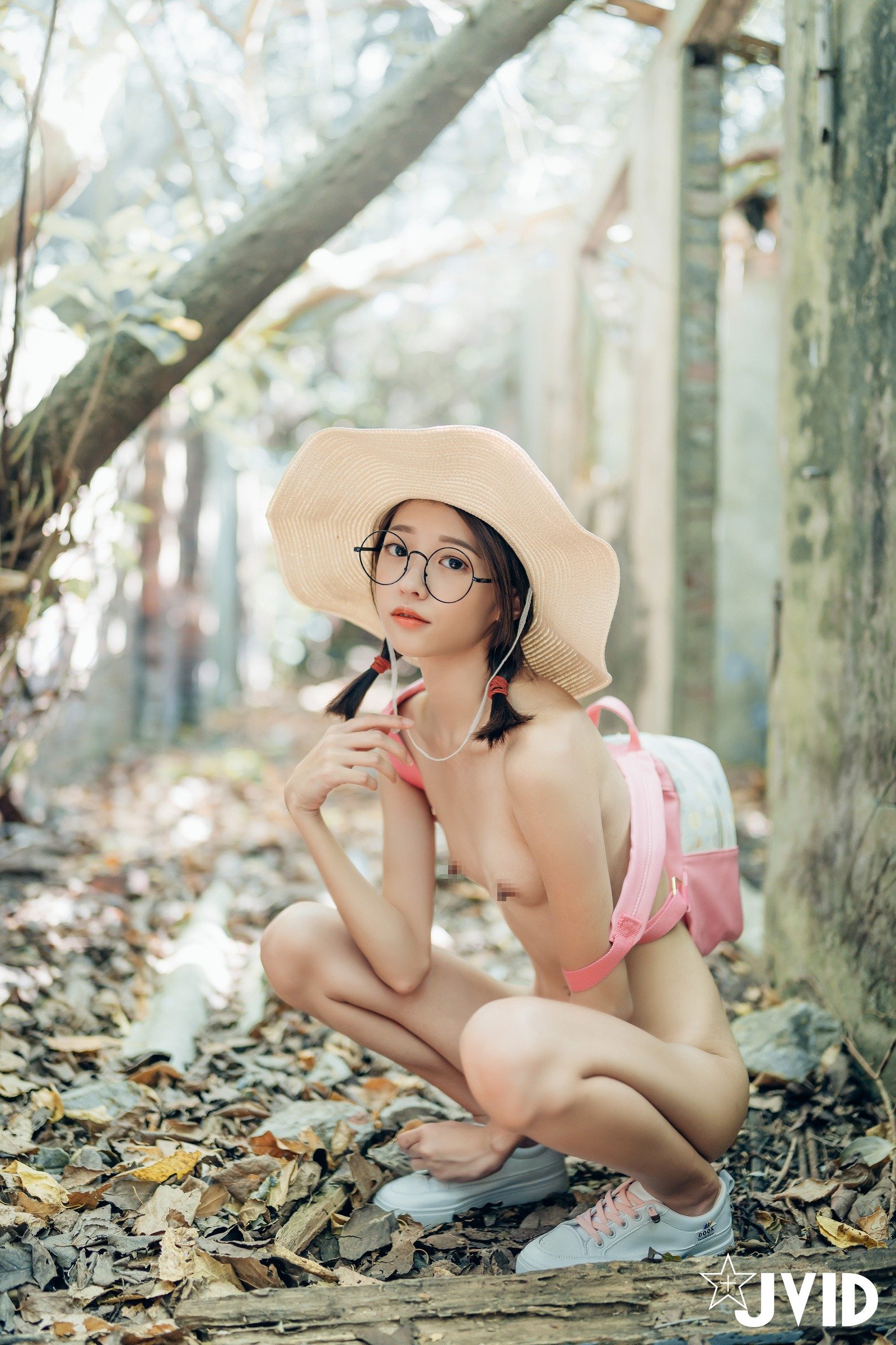 JVID 妍妍 - 抓精虫的小女孩-妍妍 Gallery