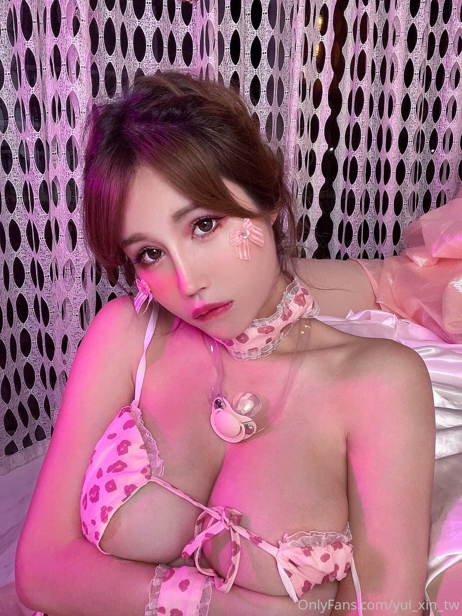 Xin Yuri Bộ Ảnh Tạp Cosplay