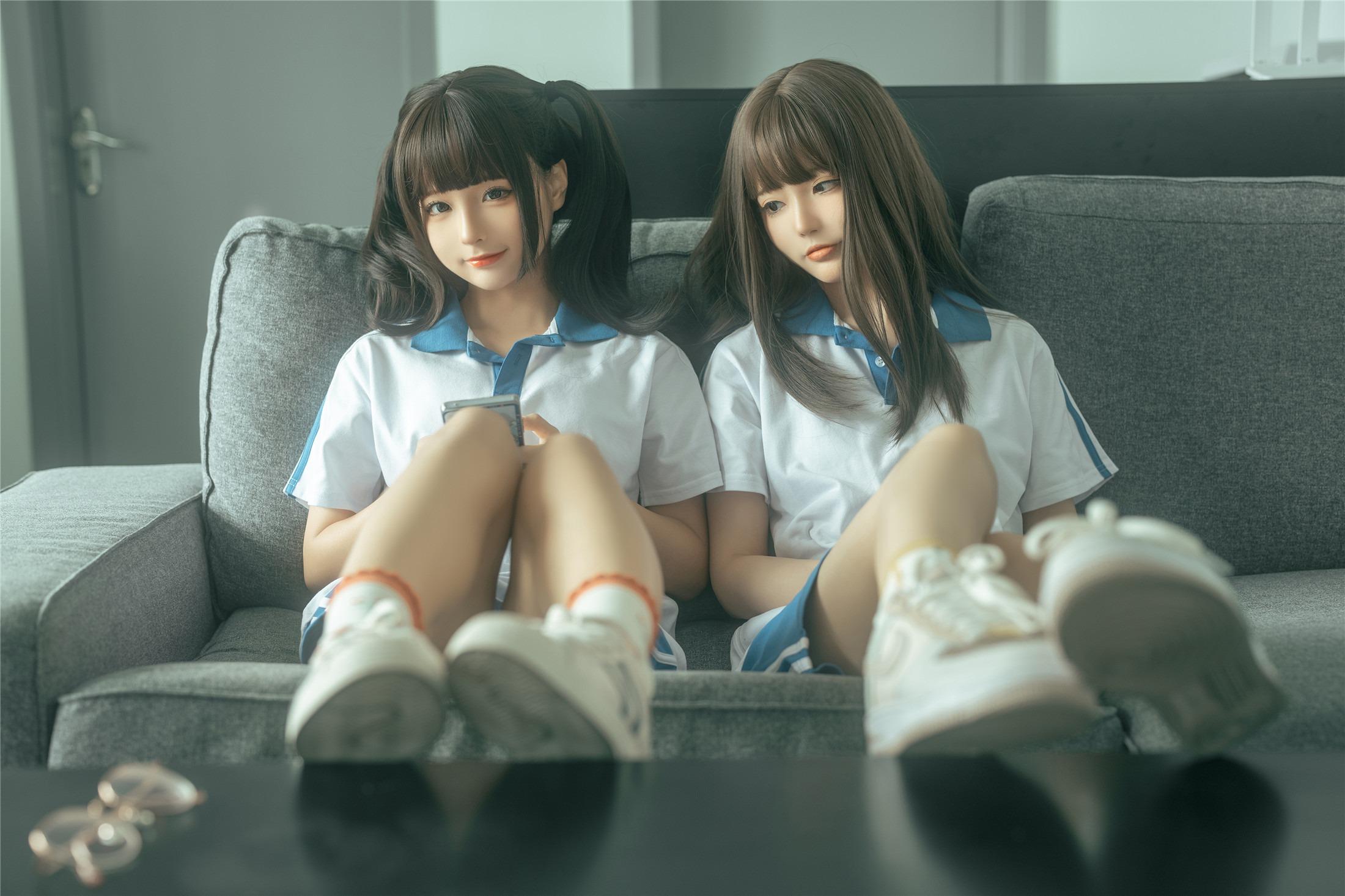 Chun Mo Mo - Bạn Cùng Bàn 110P