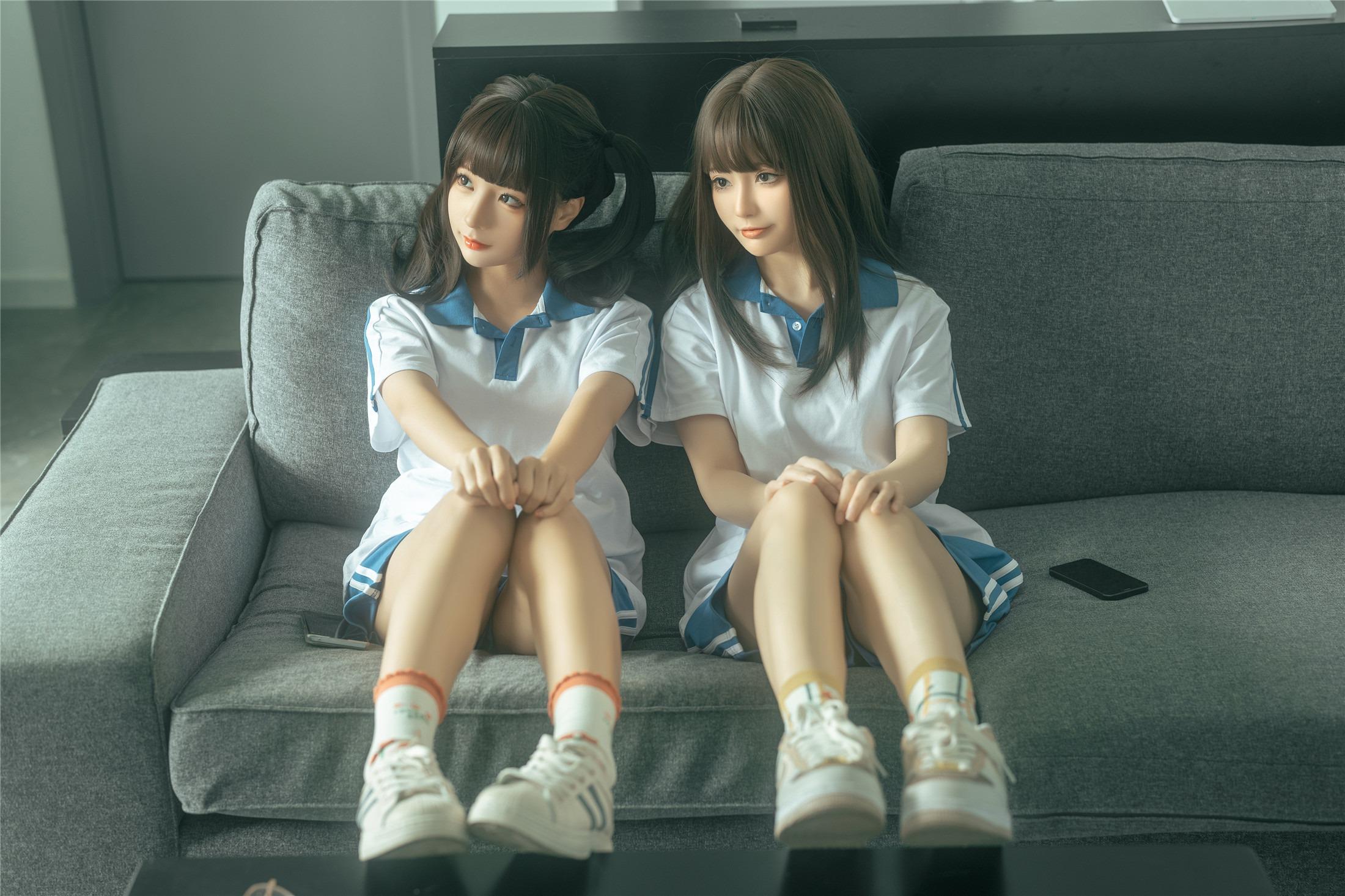Chun Mo Mo - Bạn Cùng Bàn 110P