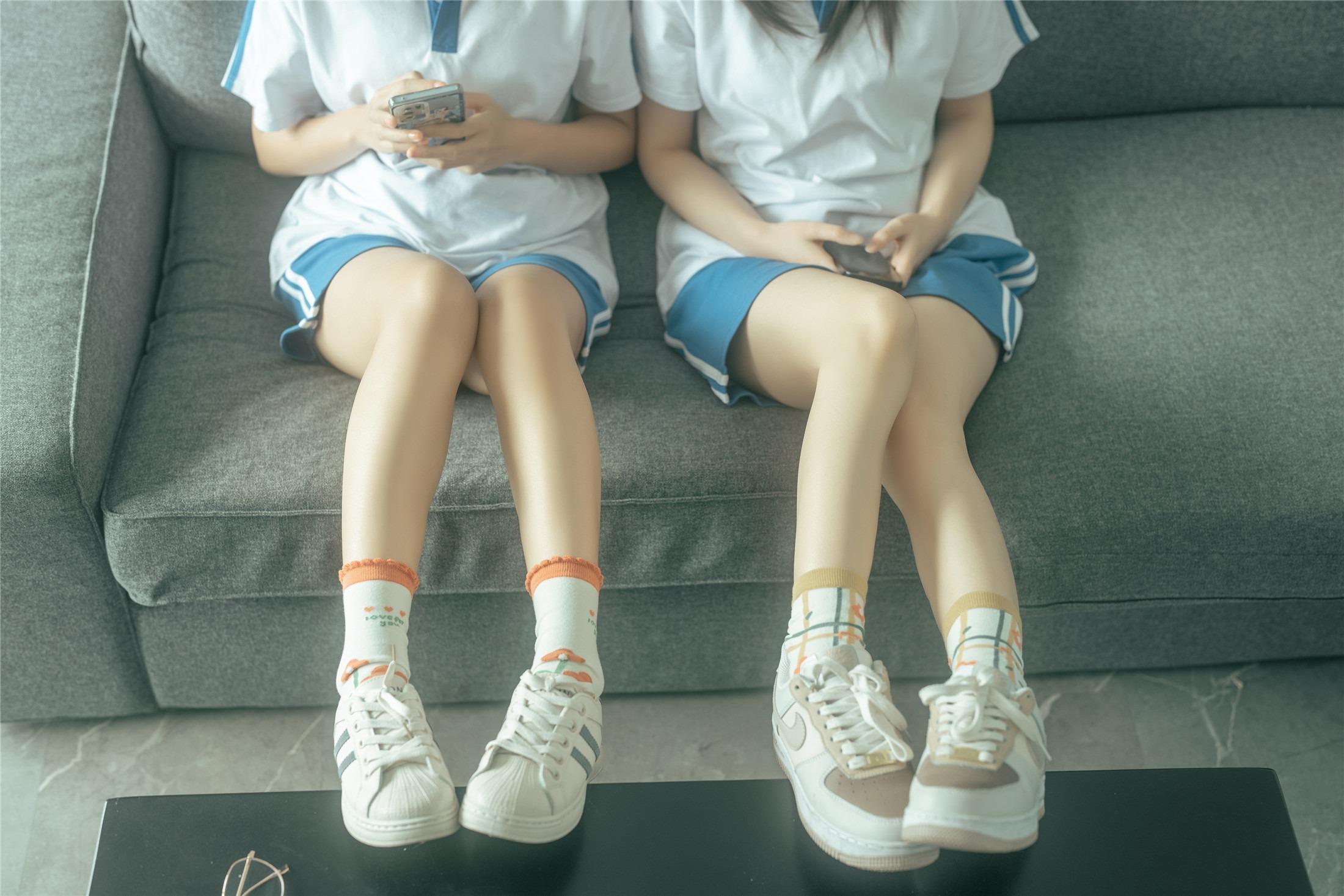 Chun Mo Mo - Bạn Cùng Bàn 110P
