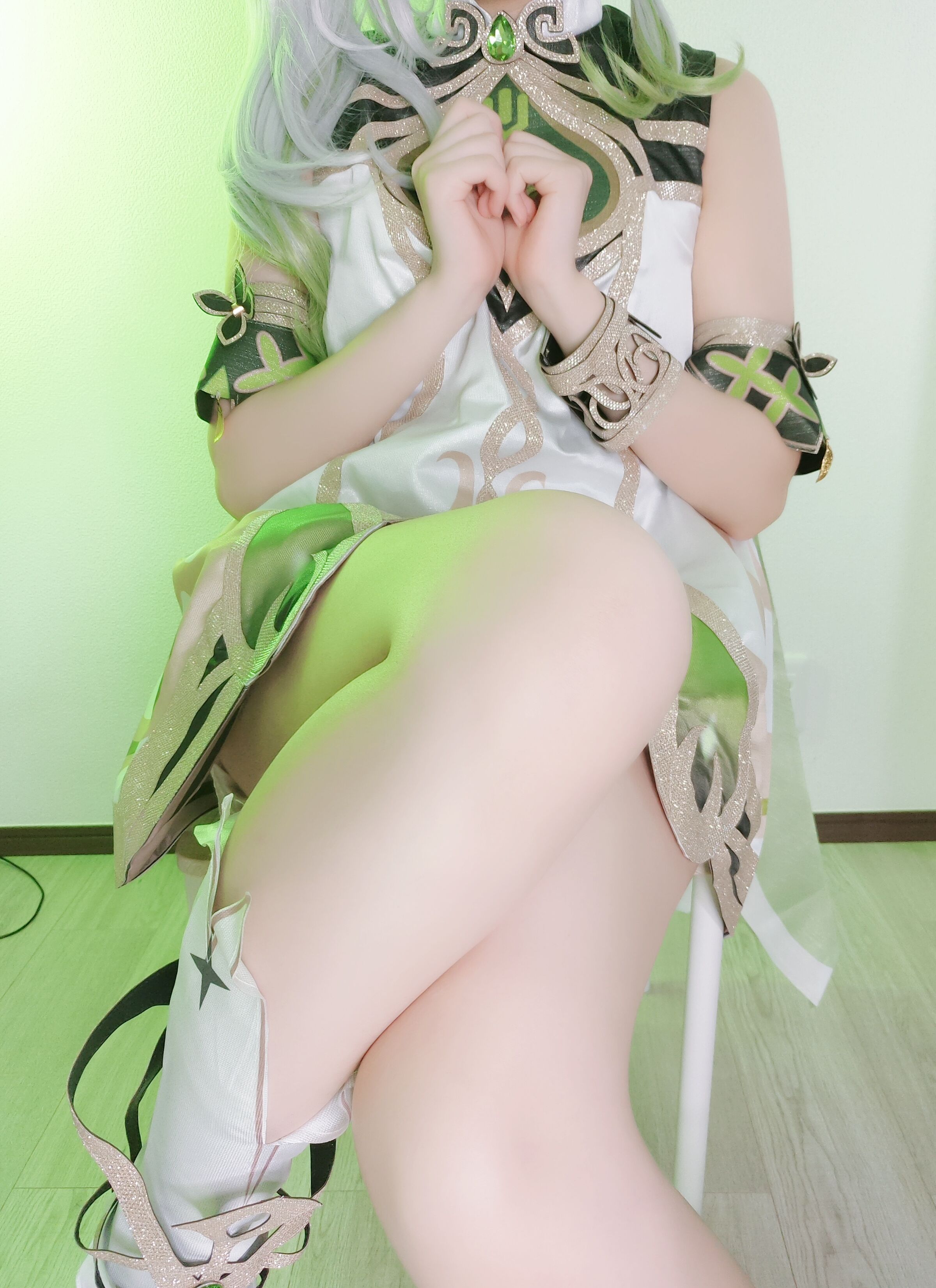 ユキ亭] ナヒーダ コスプレ自撮り