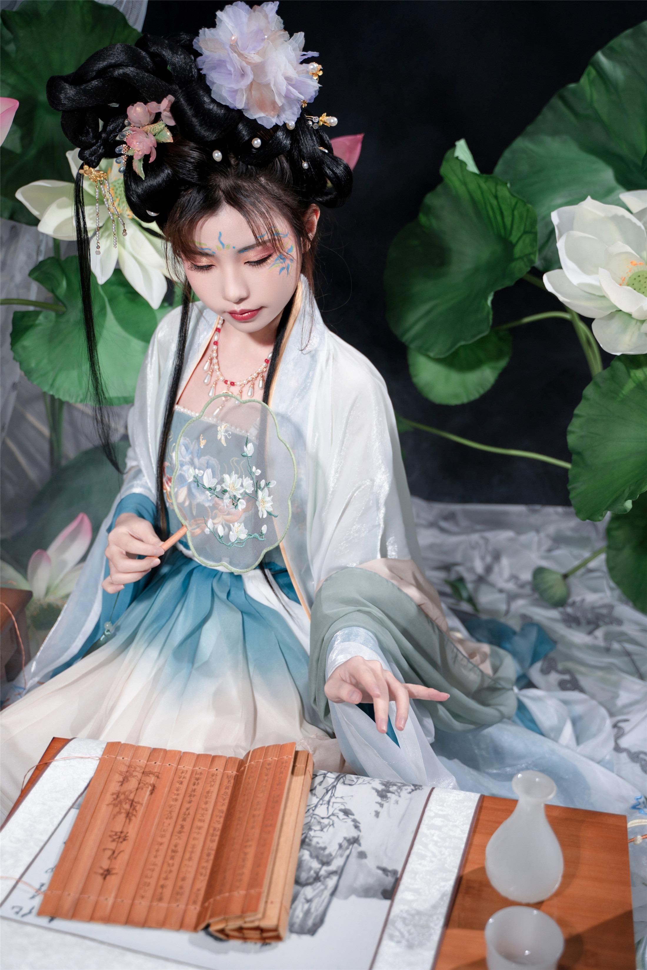 喵小吉 - 月华清 74P