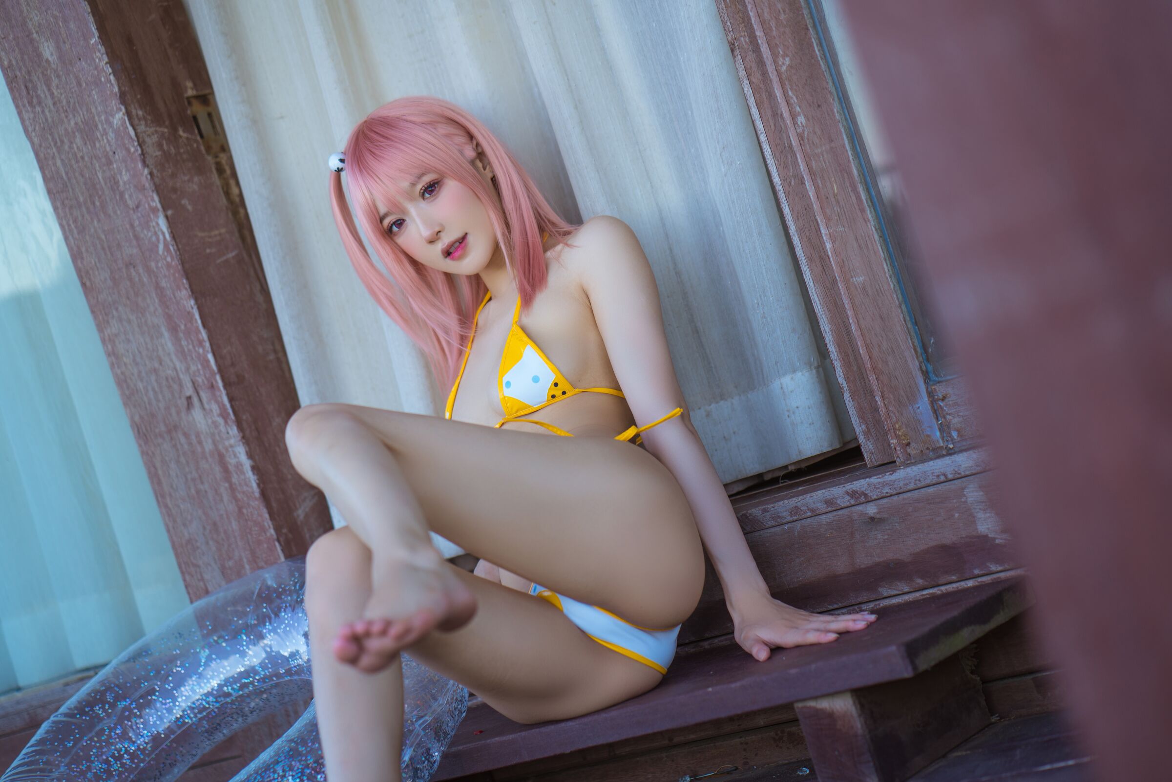 A Bao is also a bunny girl; Dead or Alive collaboration with Azur Lane; Sui Xiang swimsuit.