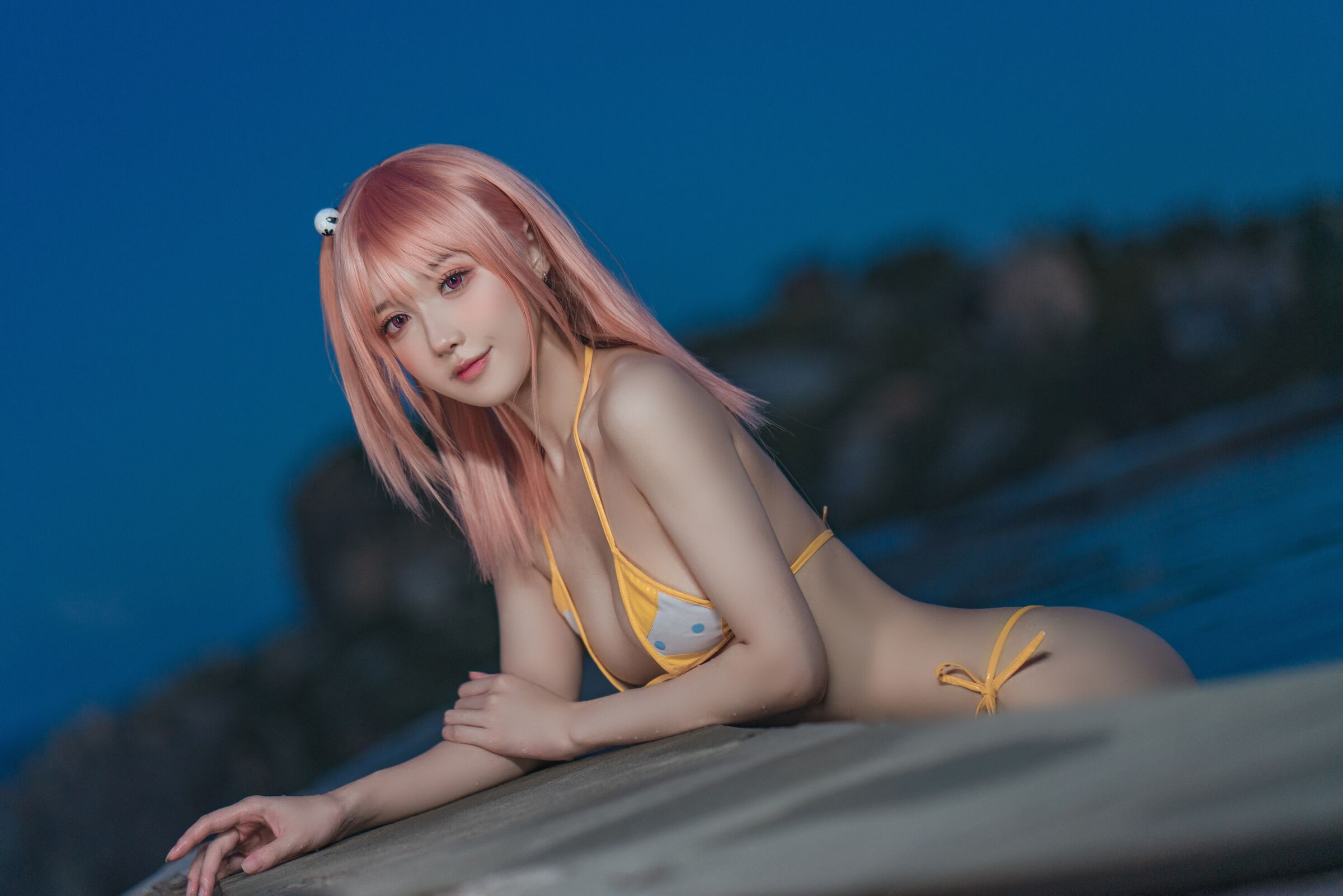 อาเปาก็เป็นกระต่ายสาวเช่นกัน เดดออร์อะไลฟ์ คอลแลบกับอาชูร์เลน ซุ่ยเซียงชุดว่ายน้ำ