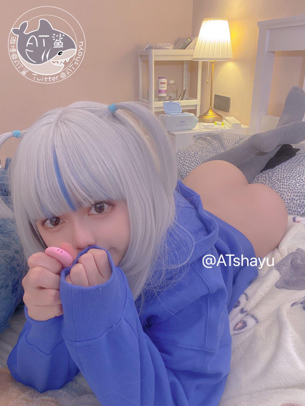 AT鲨- 藍色上衣