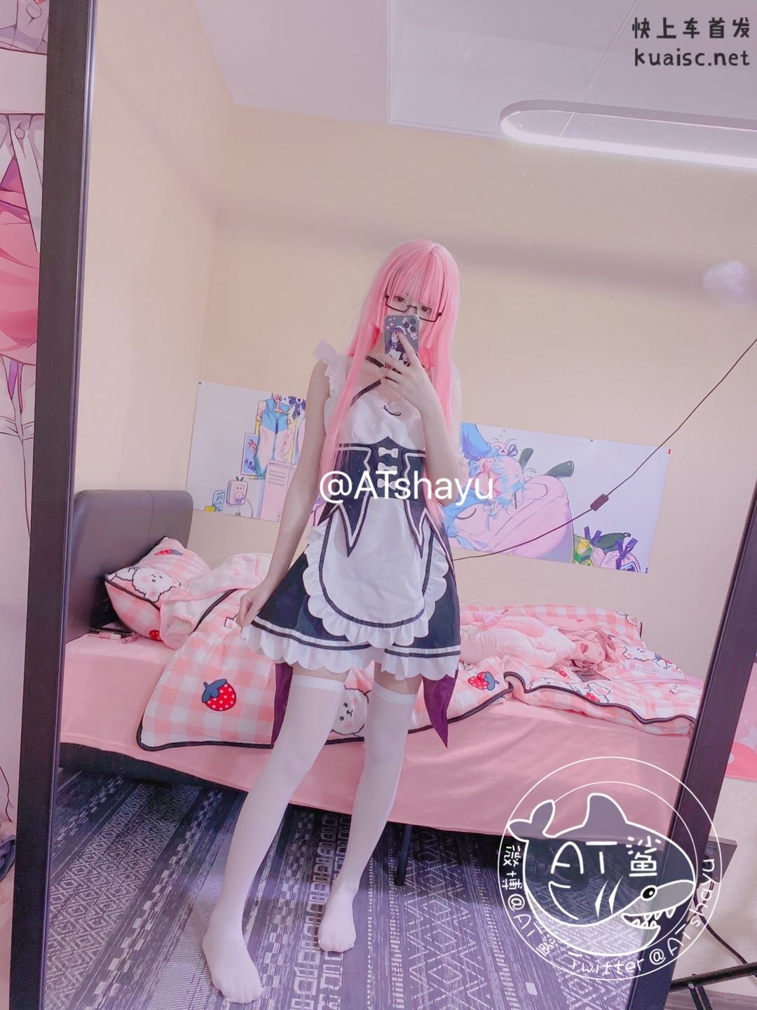 AT鯊-白絲女僕