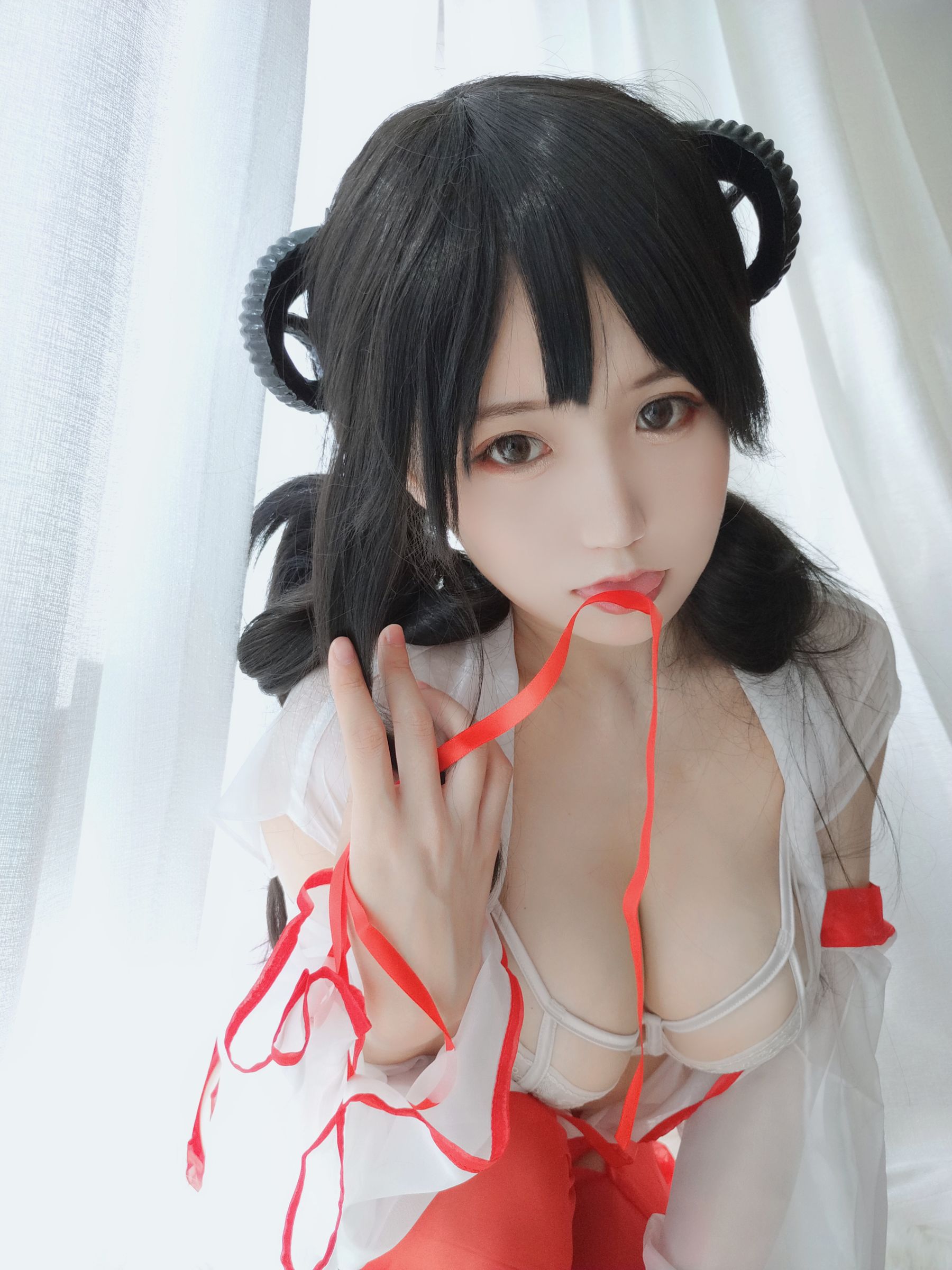 Ogura Chiyo w] Shrine Maiden DLC