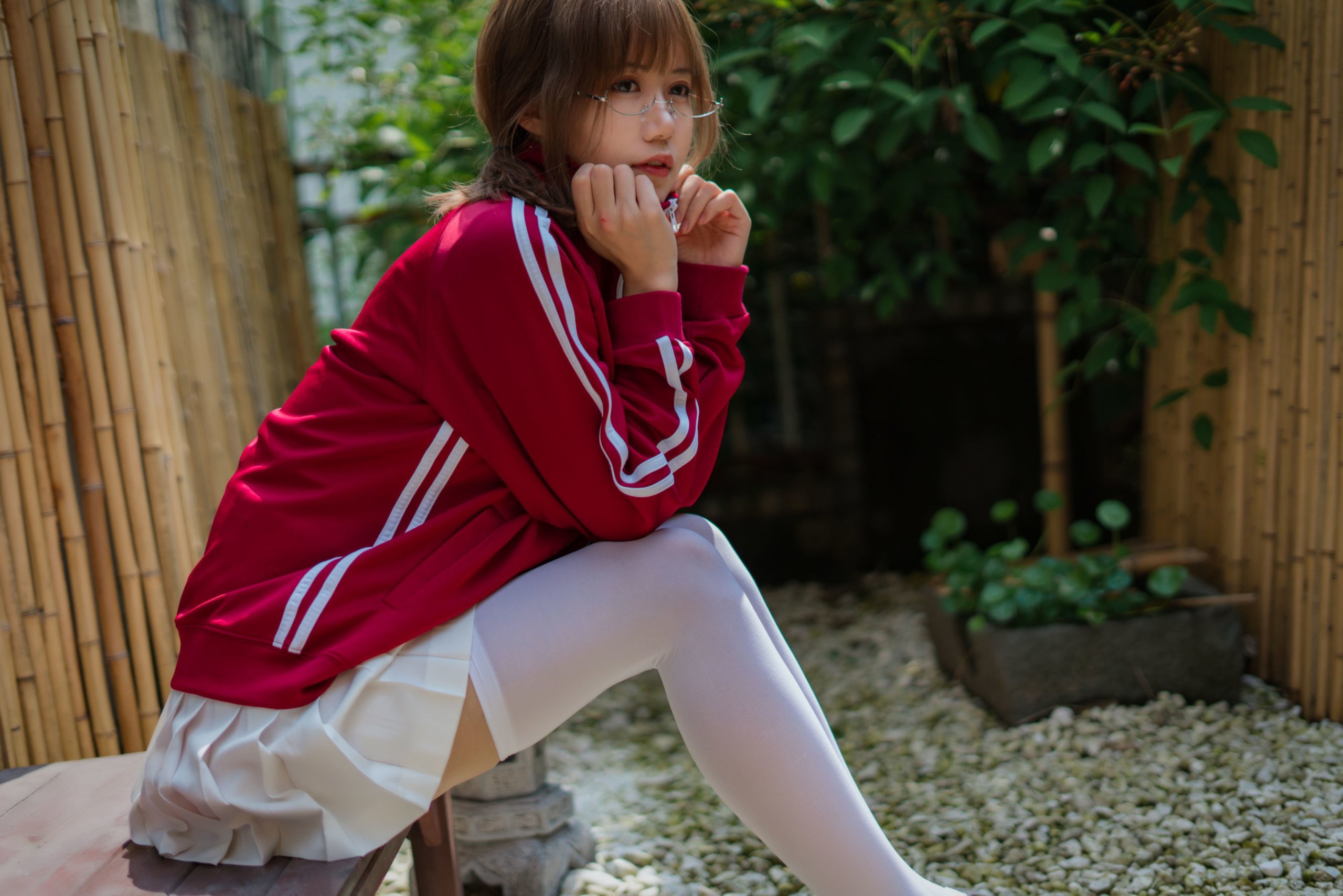 小倉千代w] 紅色體操服