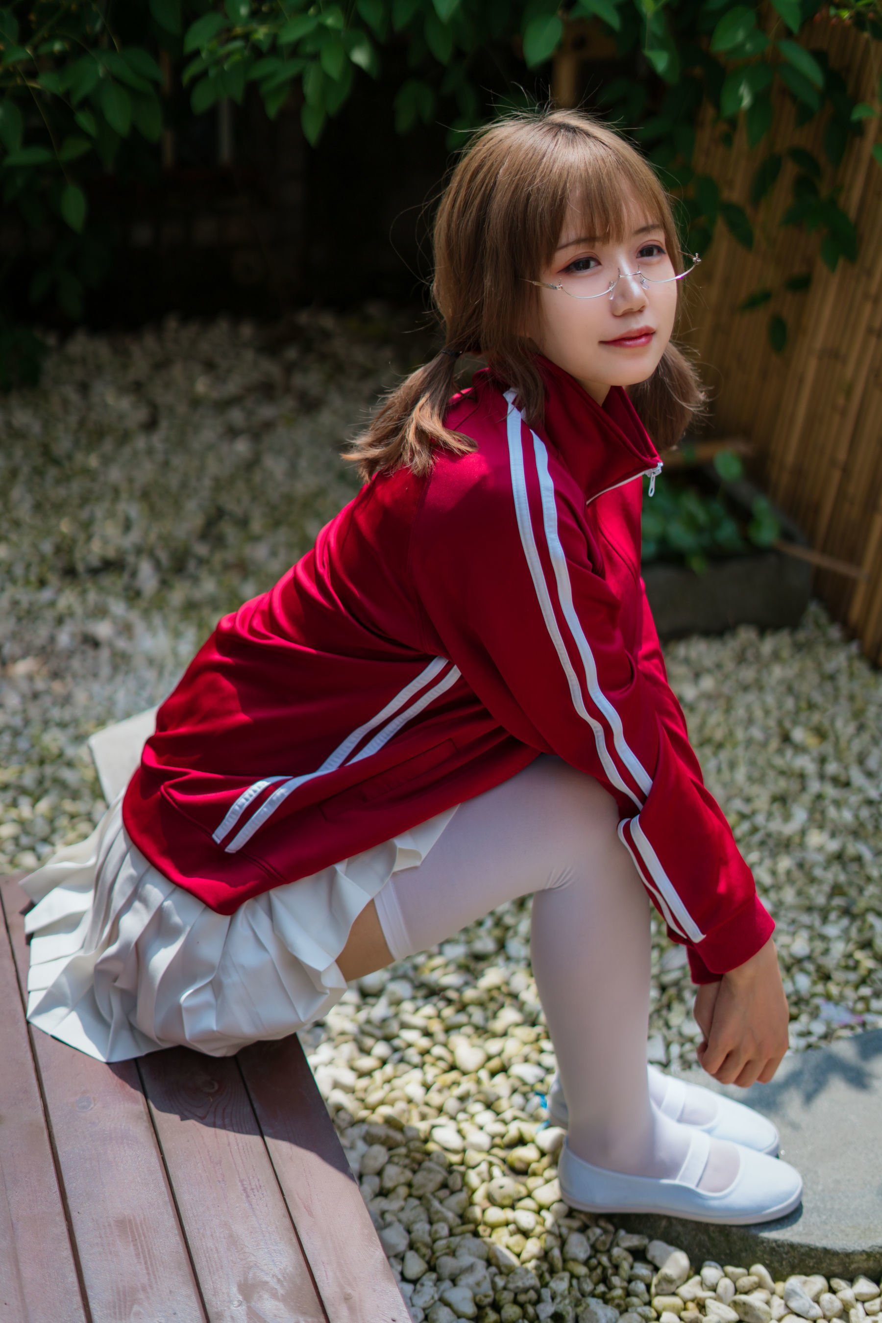小倉千代w] 紅色體操服