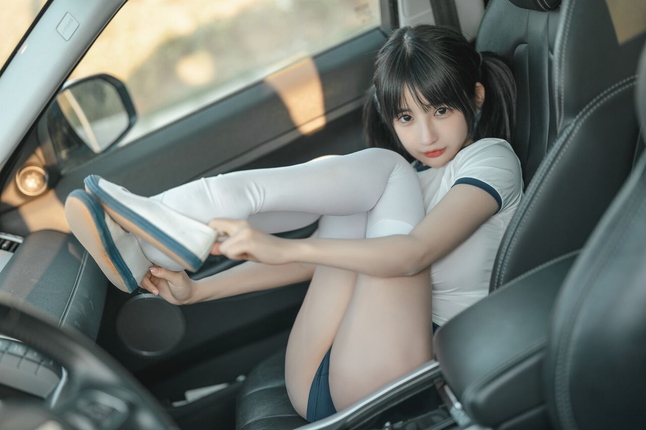 Sakurai Ningning] Đồ thể dục