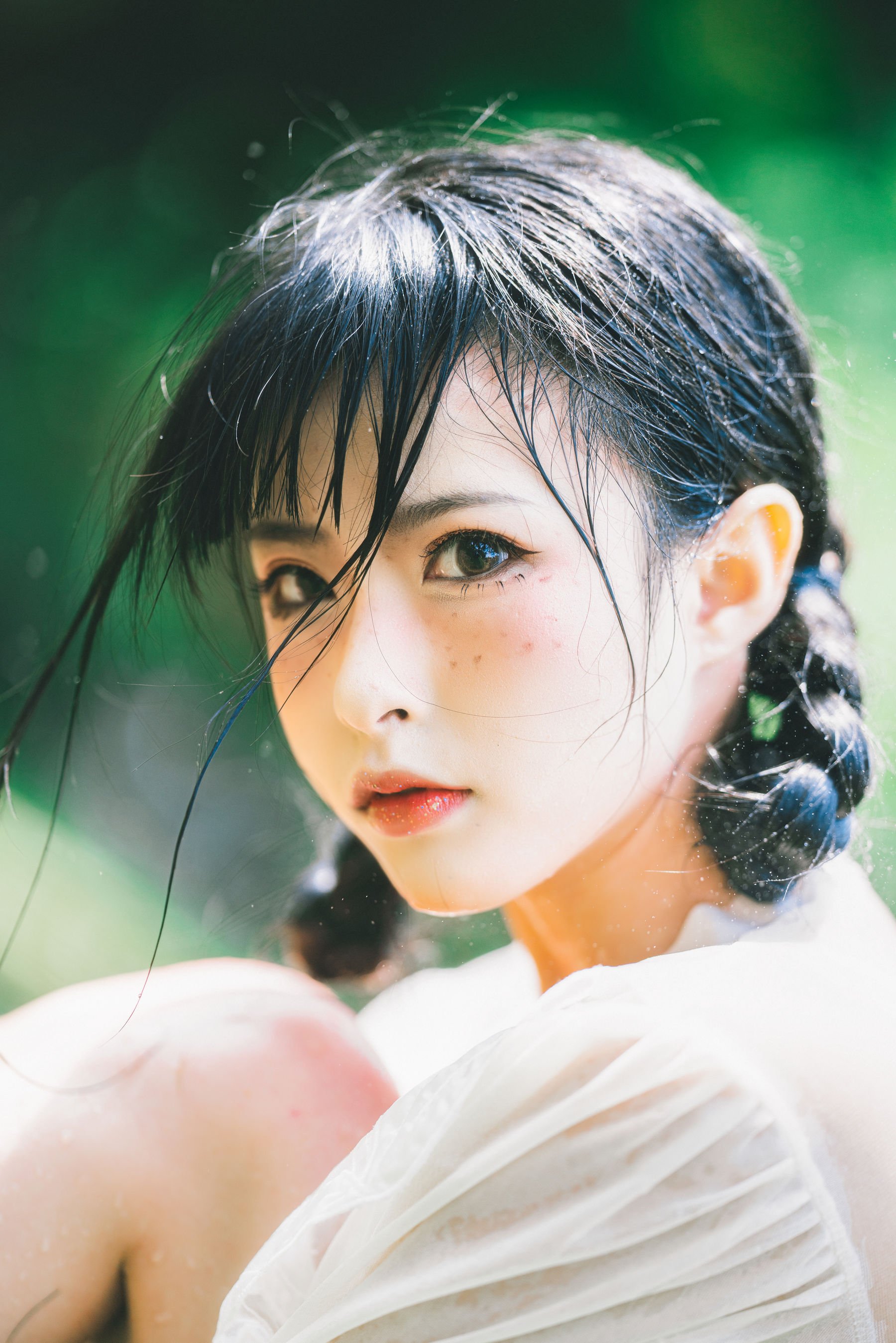 清水由乃] 湿水ロリータ