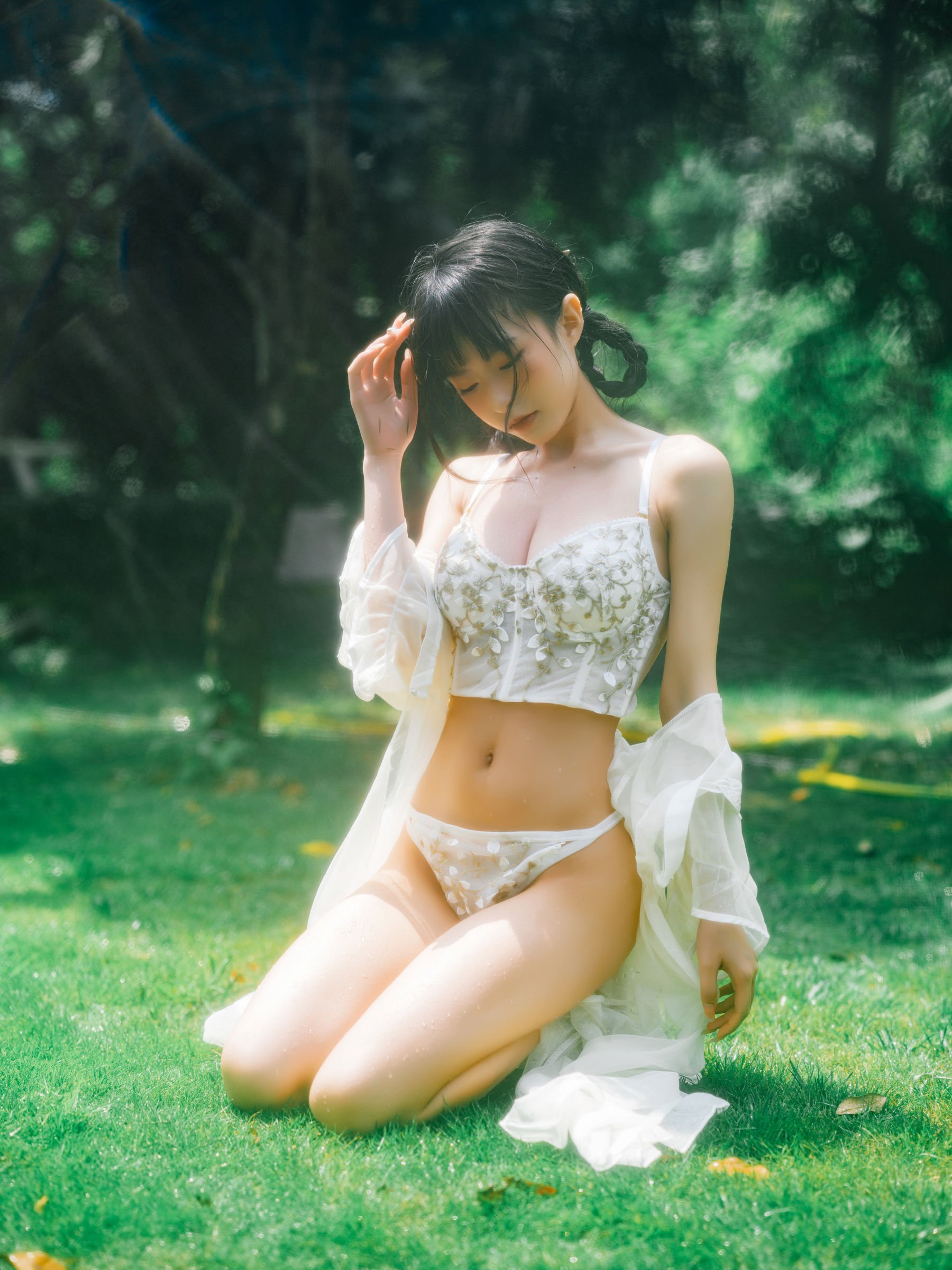 清水由乃] 濕水洛麗塔