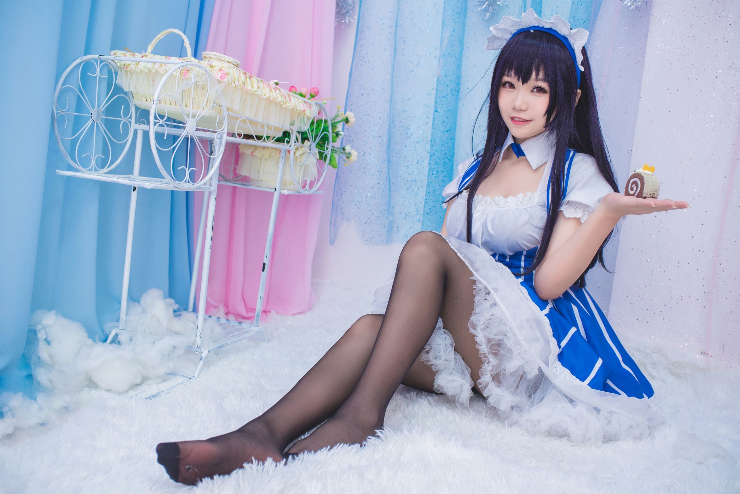 白金Saki] メイド