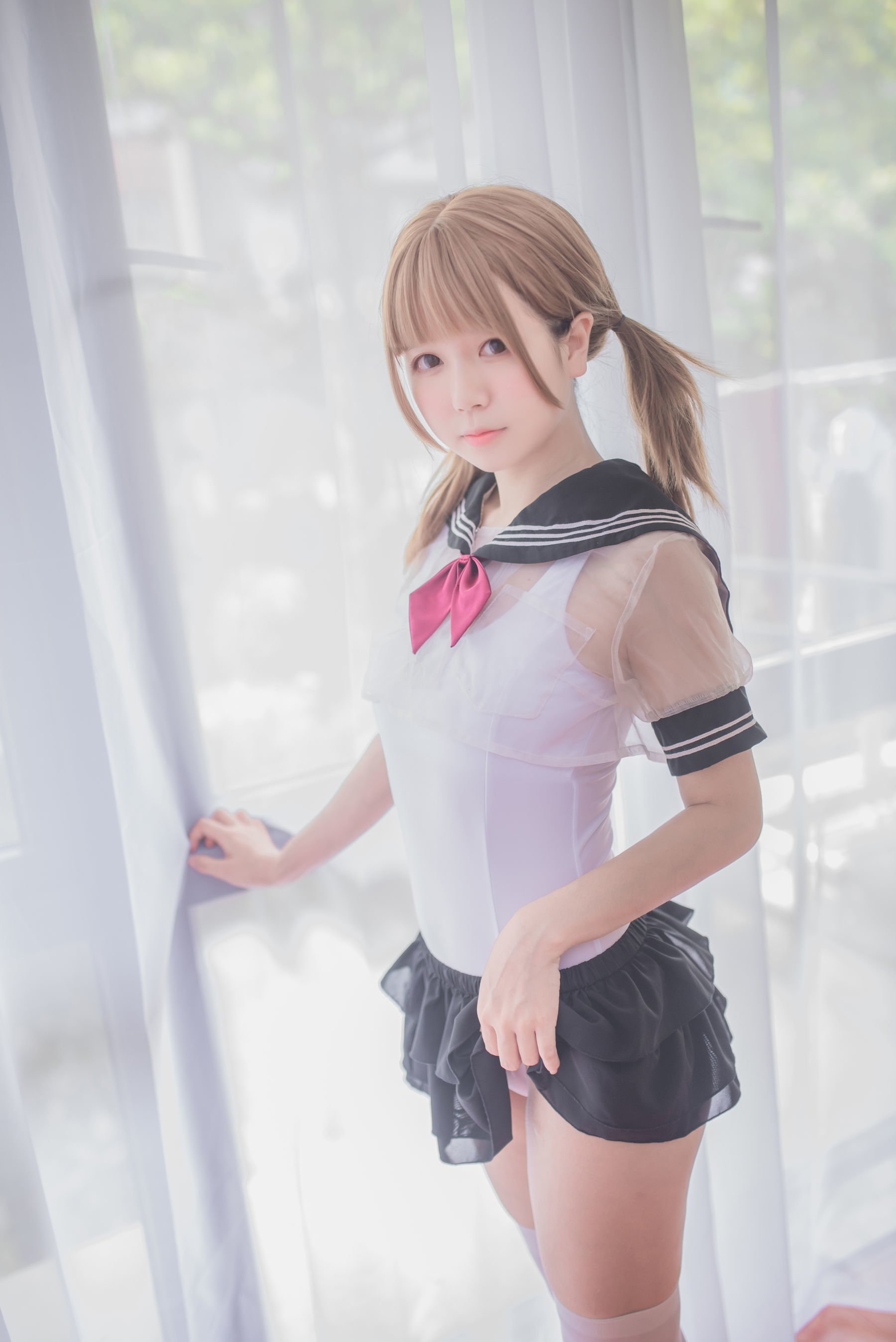 白金薩基] 學生服